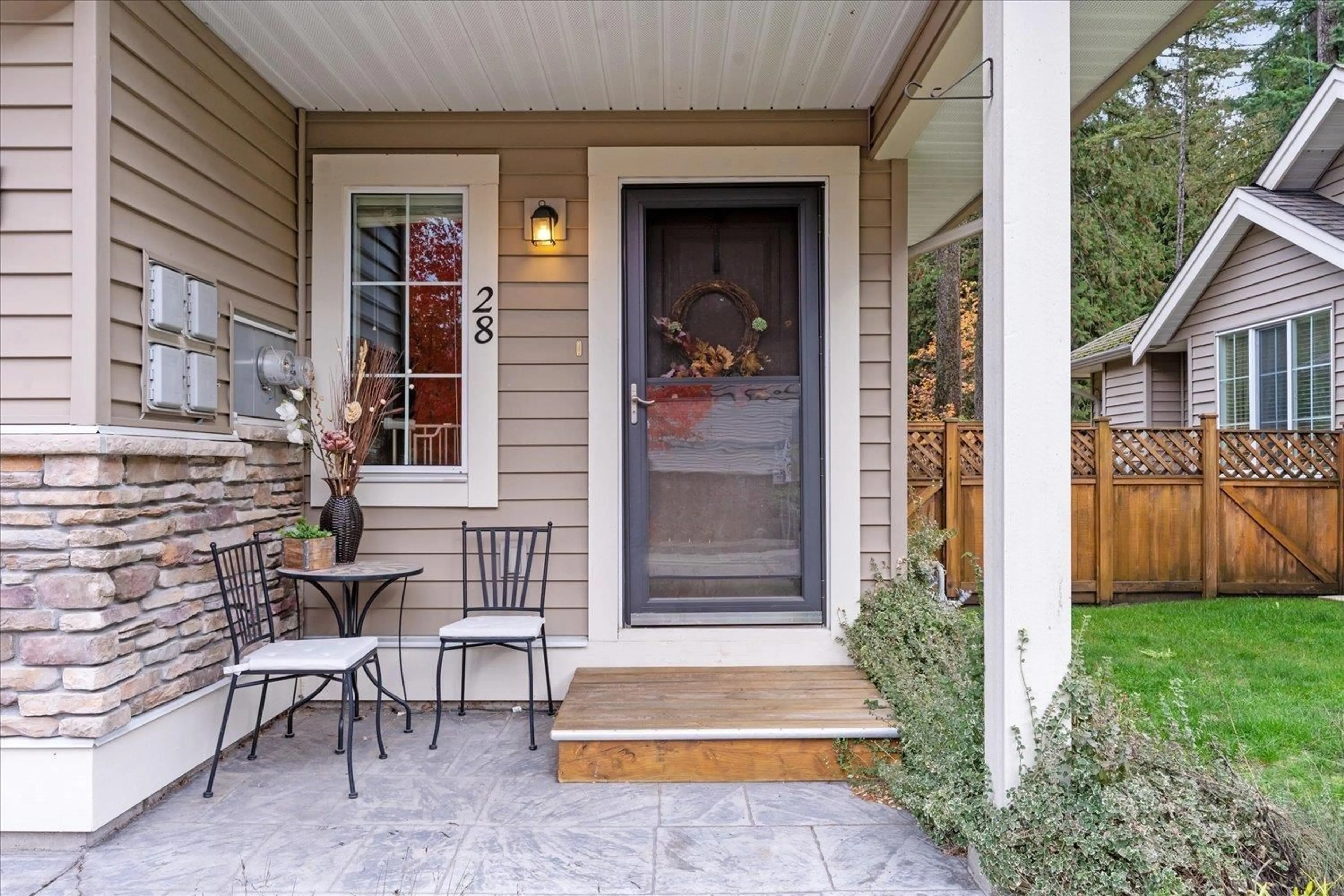 Indoor entryway for 28 - 1175 7TH AVENUE, Hope British Columbia V0X1L4