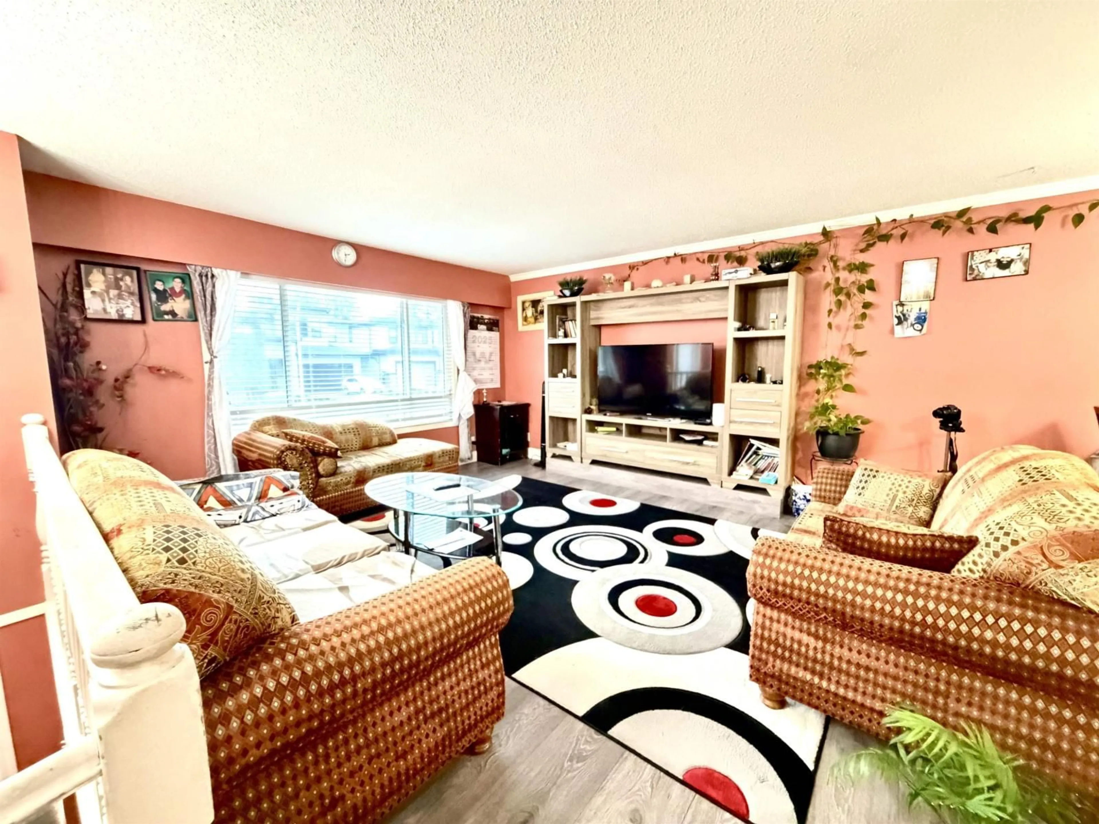 Living room with furniture, unknown for 9453 118 STREET, Delta British Columbia V4C6J3