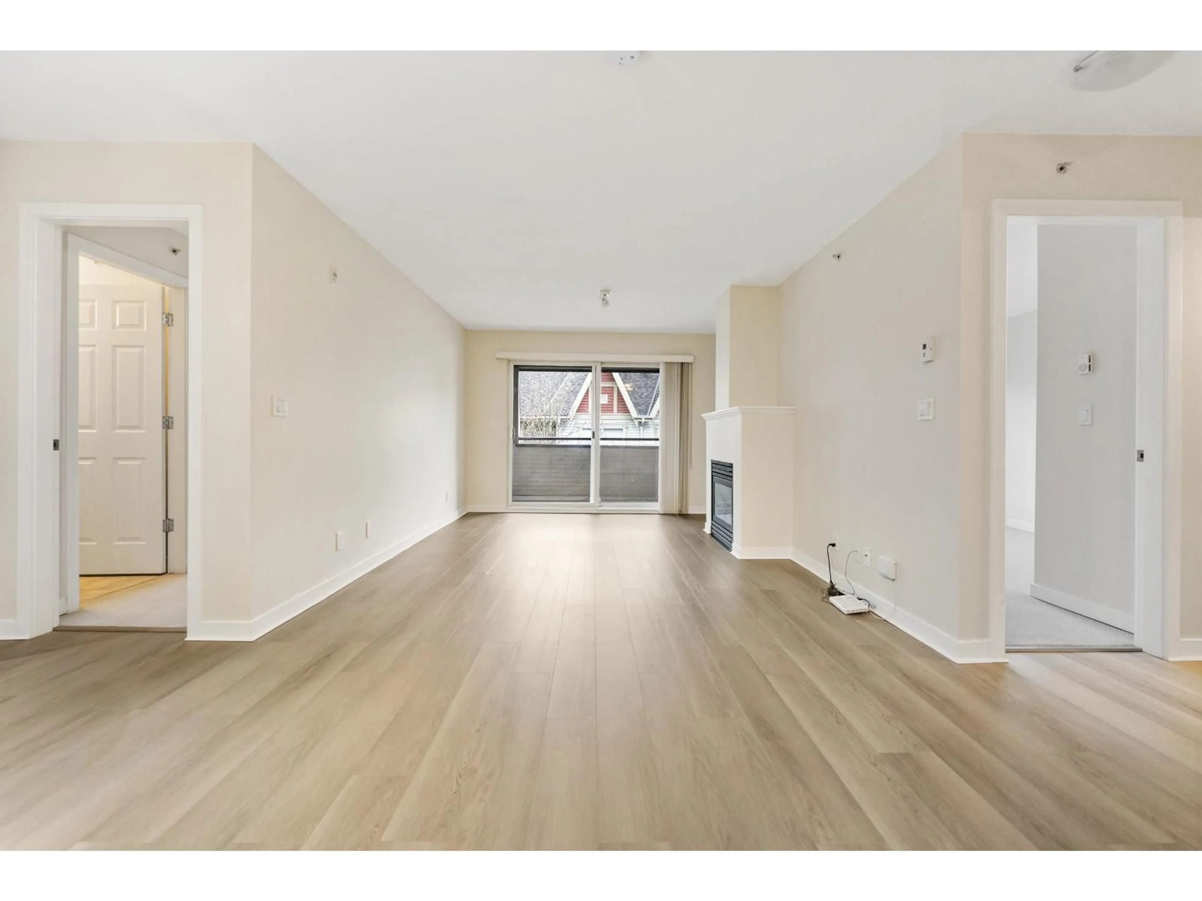 A pic of a room for 421 - 12083 92A AVENUE, Surrey British Columbia V3V8C8