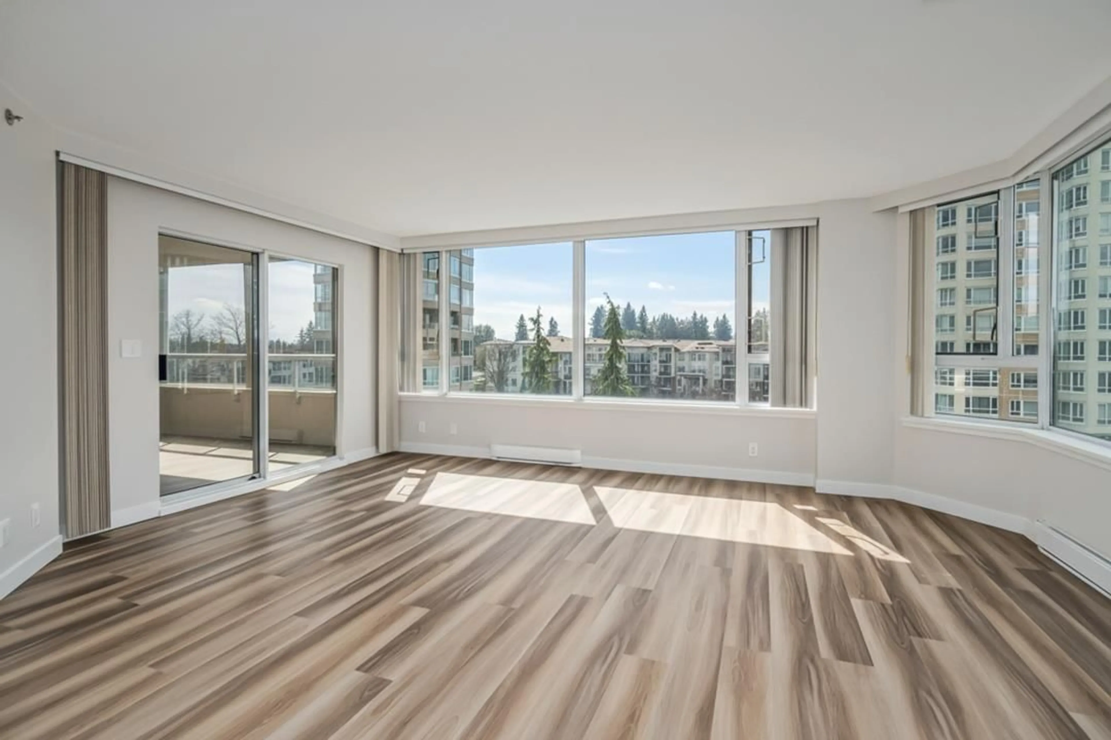 A pic of a room for 502 - 3170 GLADWIN ROAD, Abbotsford British Columbia V2T5T1