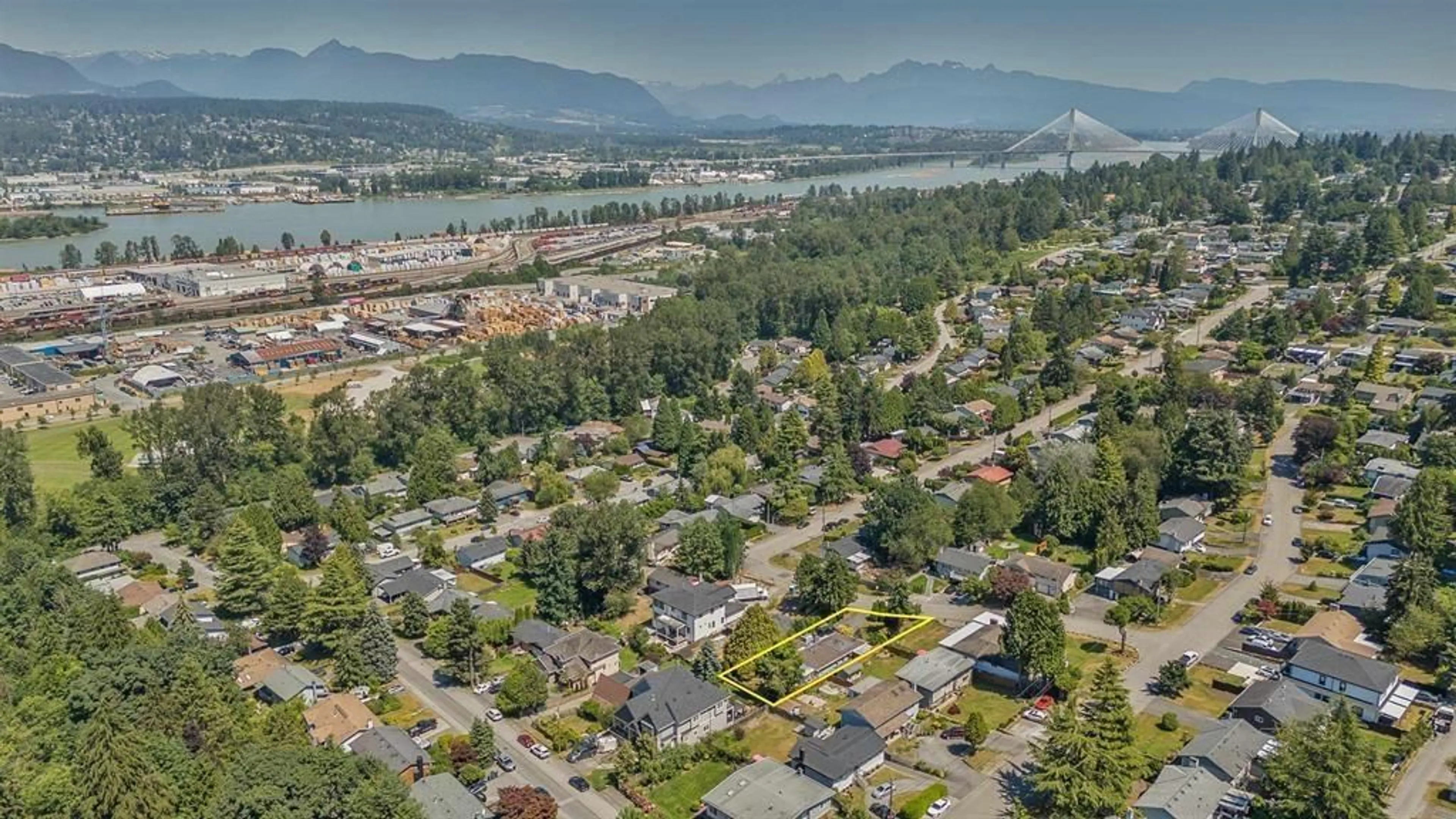 A pic from outside/outdoor area/front of a property/back of a property/a pic from drone, water/lake/river/ocean view for 11277 134 ST STREET, Surrey British Columbia V3R2Z2