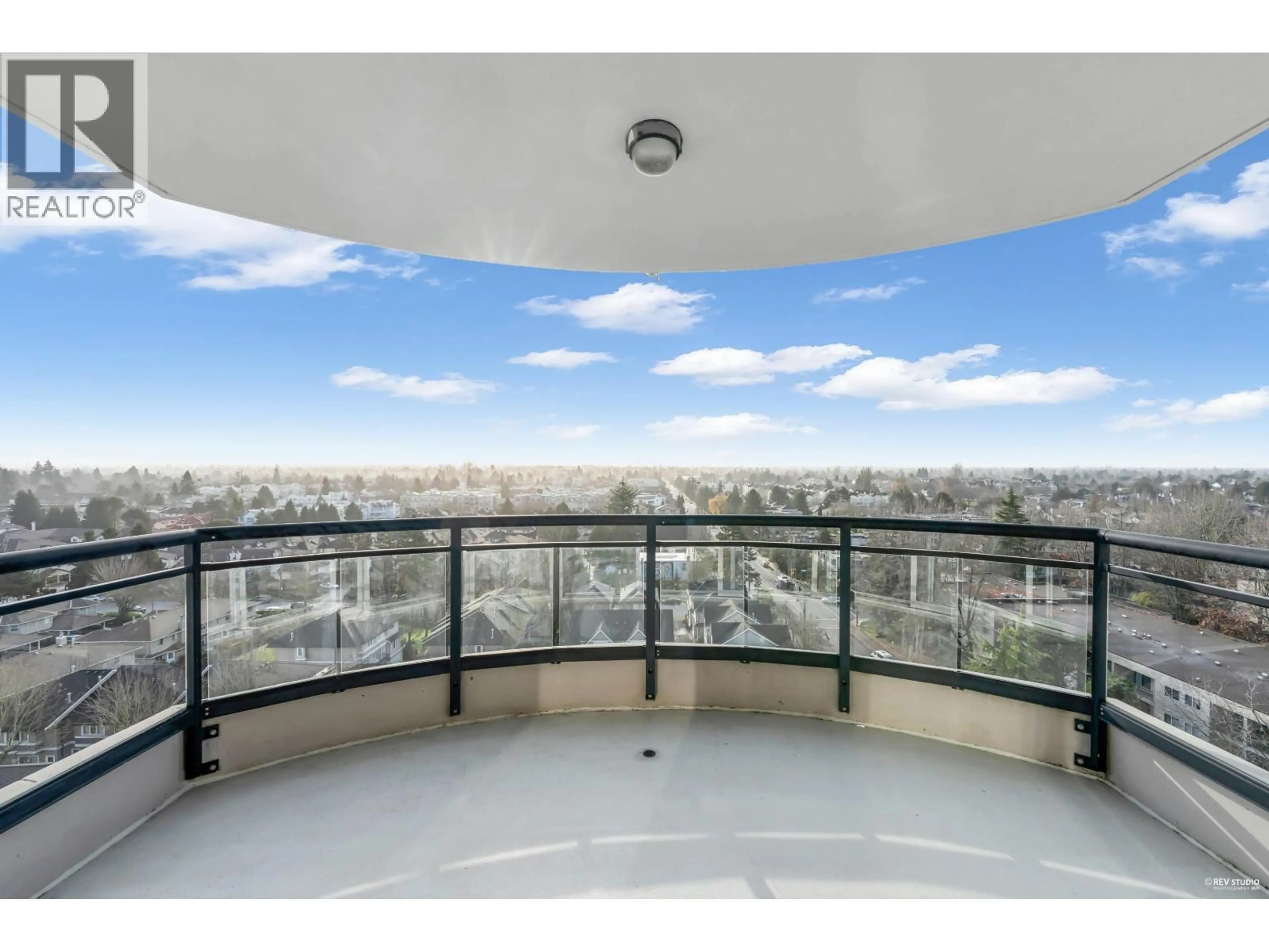 Balcony in the apartment, city buildings view from balcony for 1506 - 7080 ST. ALBANS ROAD, Richmond British Columbia V6Y4E6