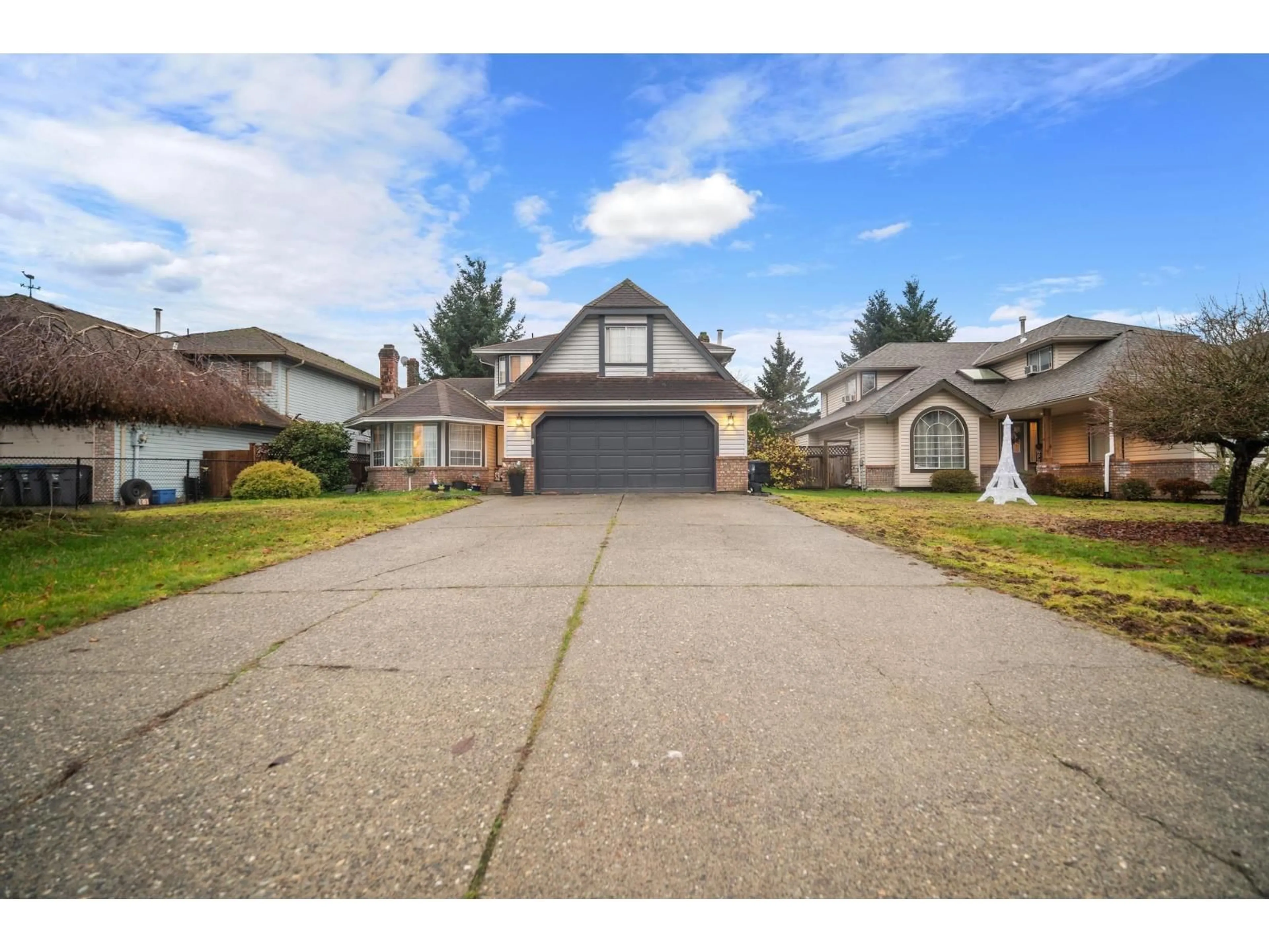 A pic from outside/outdoor area/front of a property/back of a property/a pic from drone, street for 18592 62 AVENUE, Surrey British Columbia V3S7R1