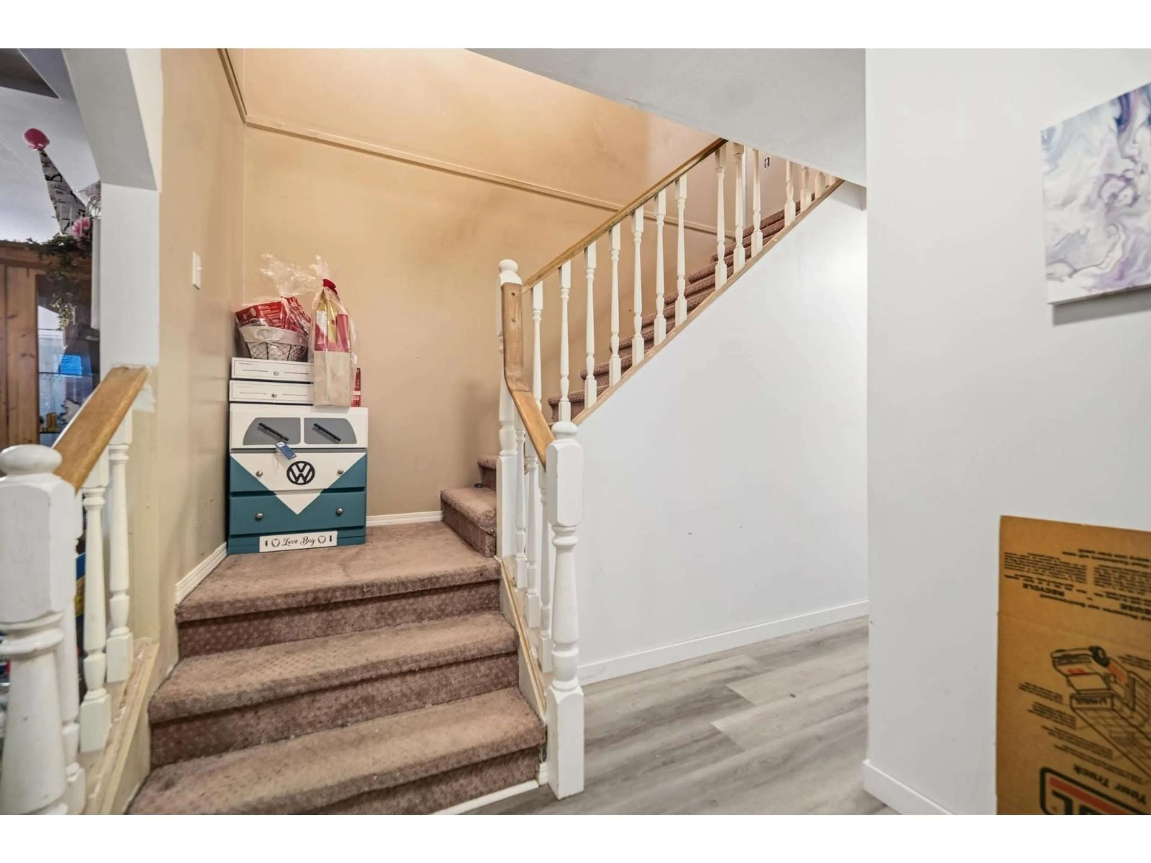 Unknown for 18592 62 AVENUE, Surrey British Columbia V3S7R1