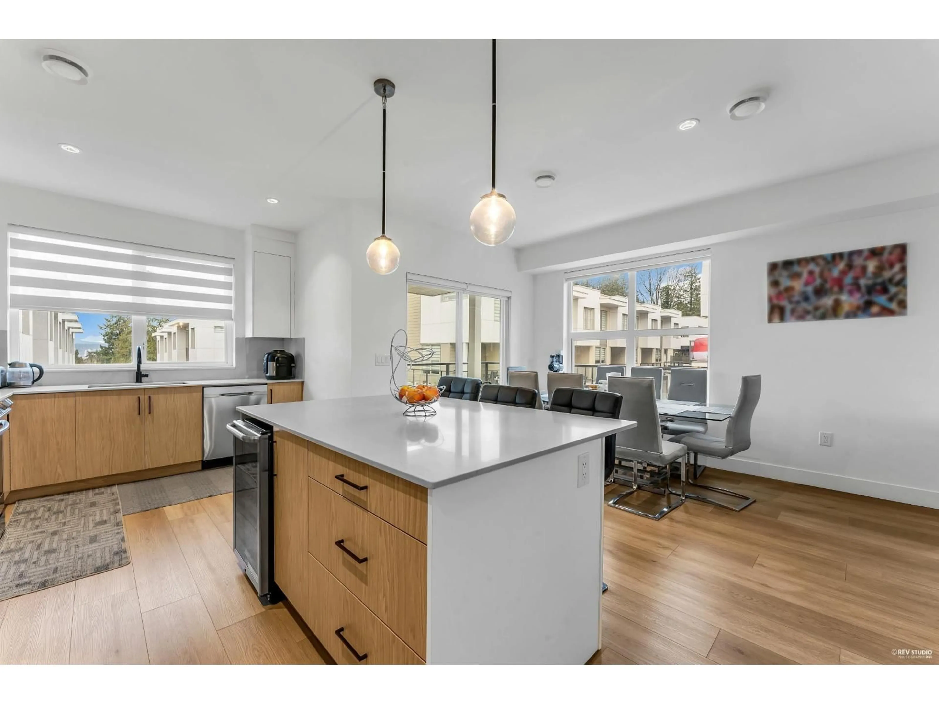 Open concept kitchen, unknown for 1 - 12585 104A AVENUE, Surrey British Columbia V3V0G7