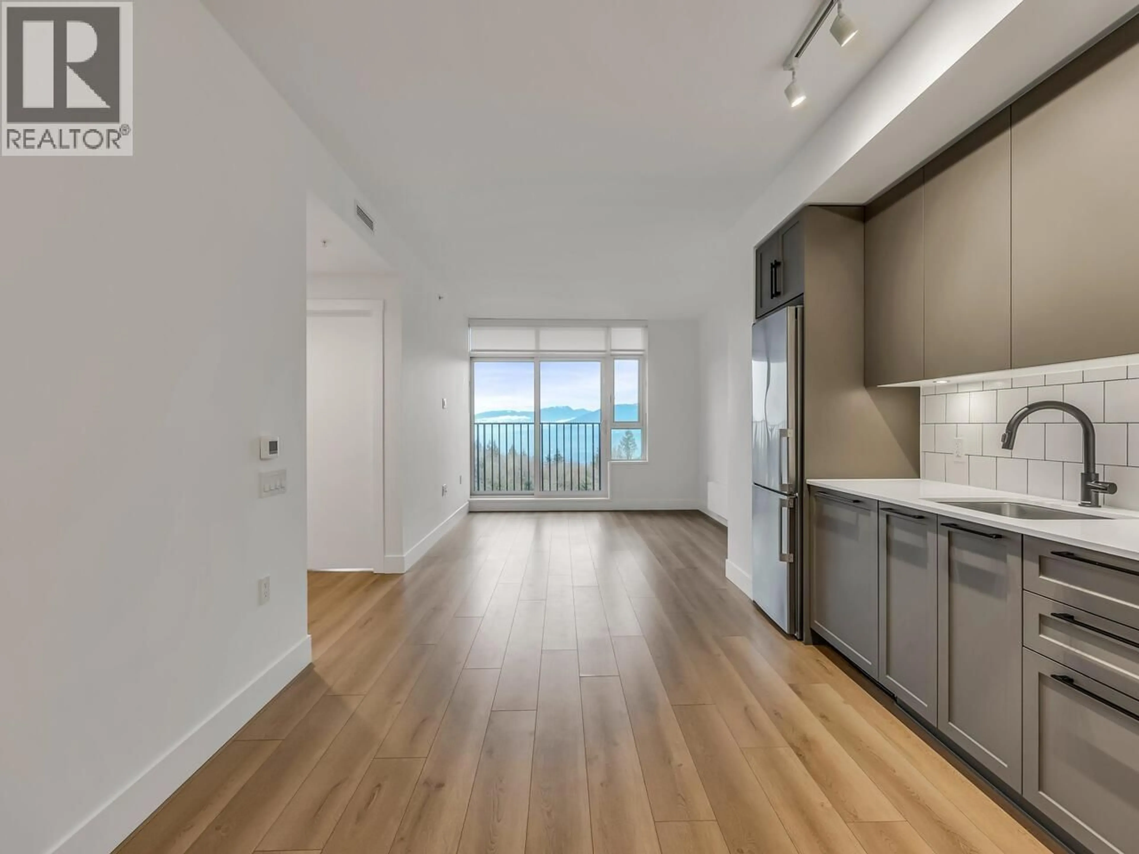 Unknown for 803 - 8750 UNIVERSITY CRESCENT, Burnaby British Columbia V5A0G9