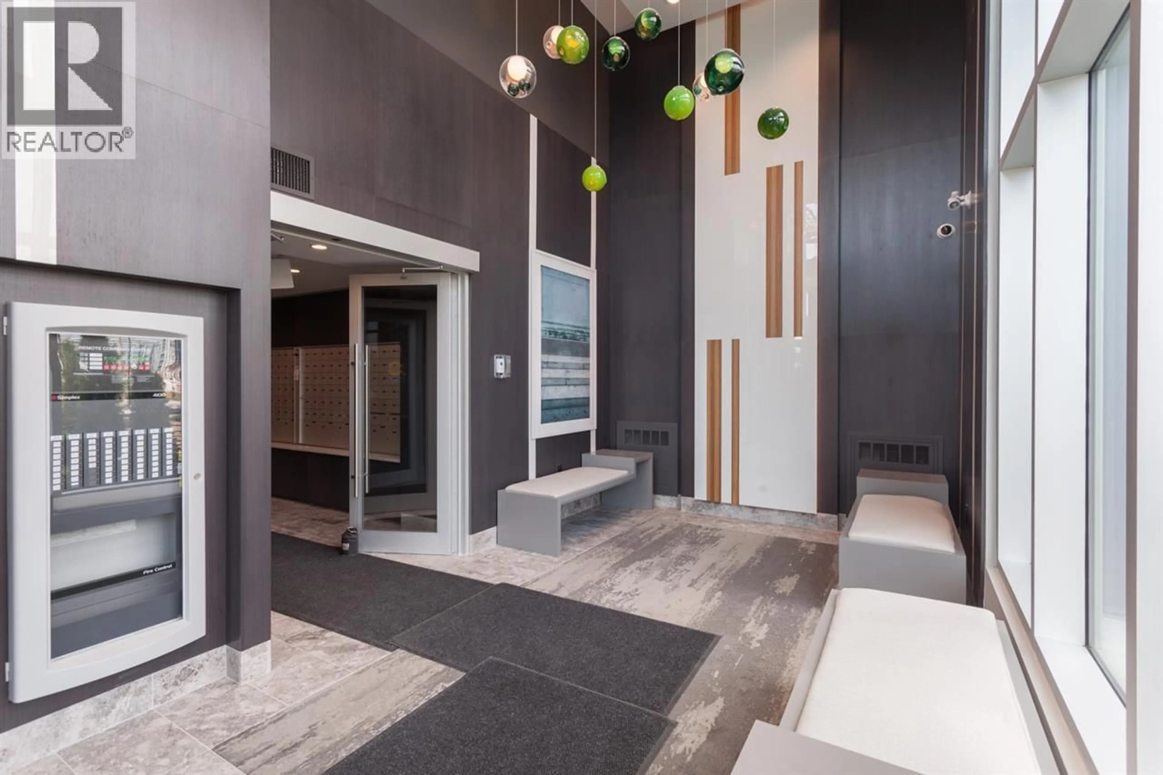 Indoor foyer for 404 - 3289 RIVERWALK AVENUE, Vancouver British Columbia V5S0G2