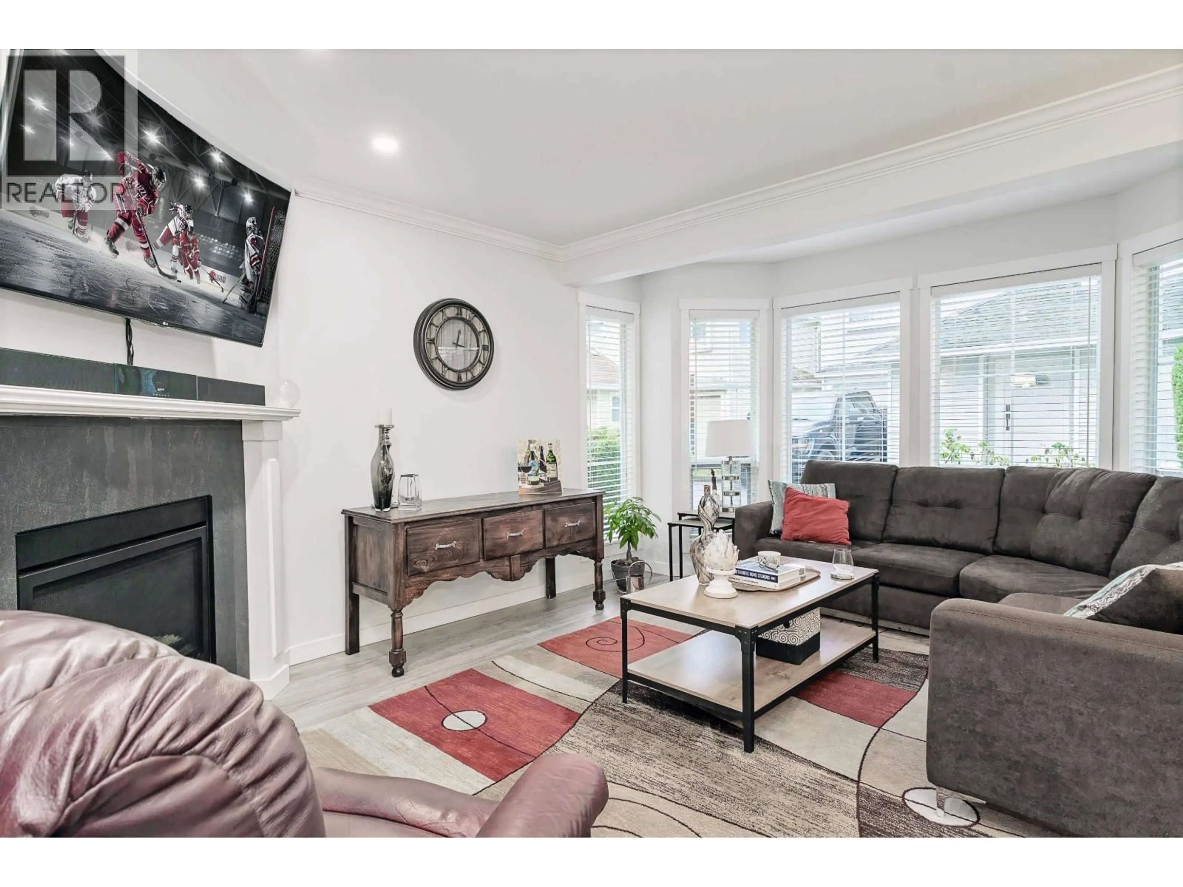 Living room with furniture, unknown for 3 - 18951 FORD ROAD, Pitt Meadows British Columbia V3Y2G5