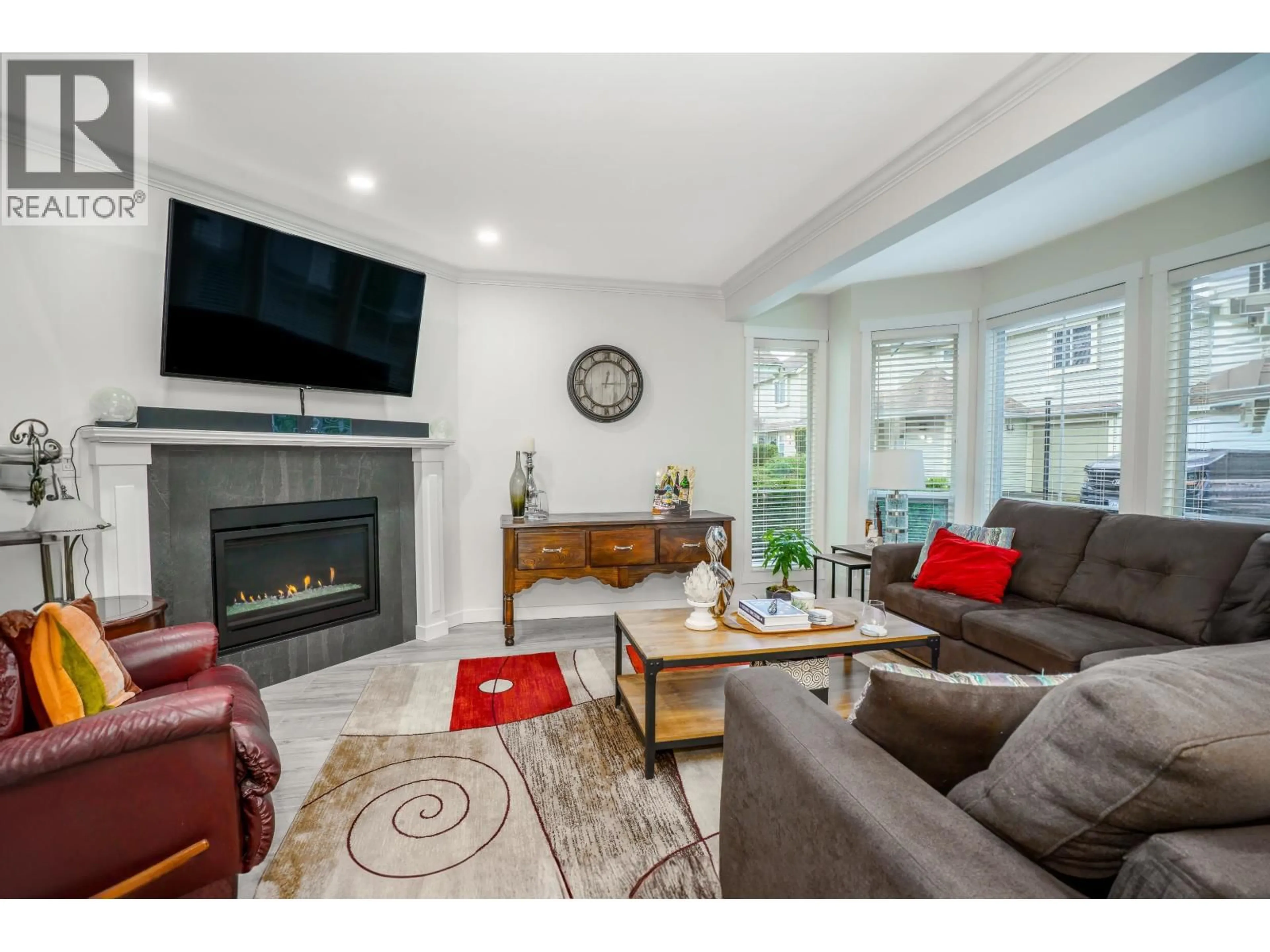 Living room with furniture, unknown for 3 - 18951 FORD ROAD, Pitt Meadows British Columbia V3Y2G5
