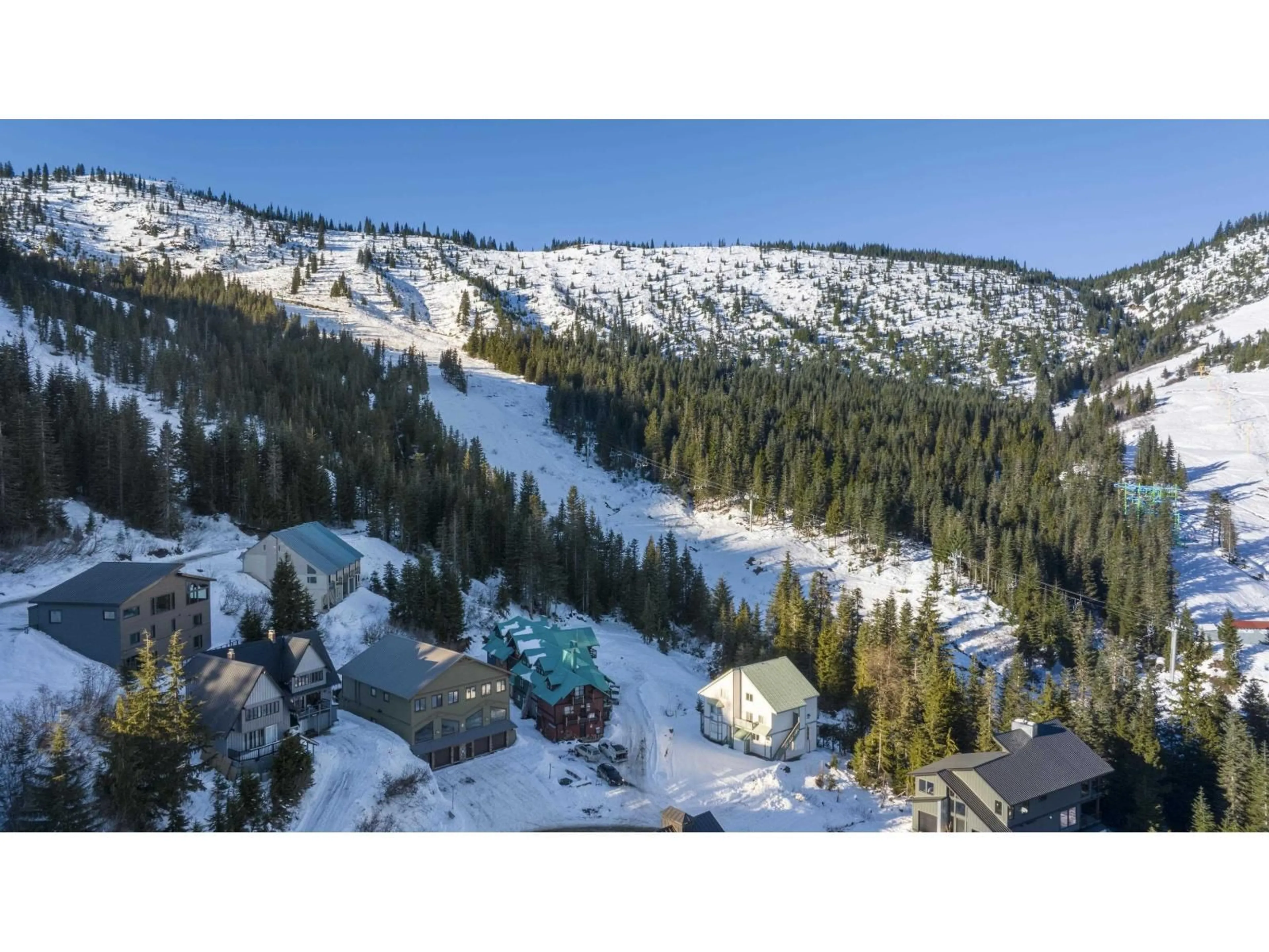 A pic from outside/outdoor area/front of a property/back of a property/a pic from drone, mountain view for #1 - 20942 SNOWFLAKE CRESCENT, Mission British Columbia V0M1A1