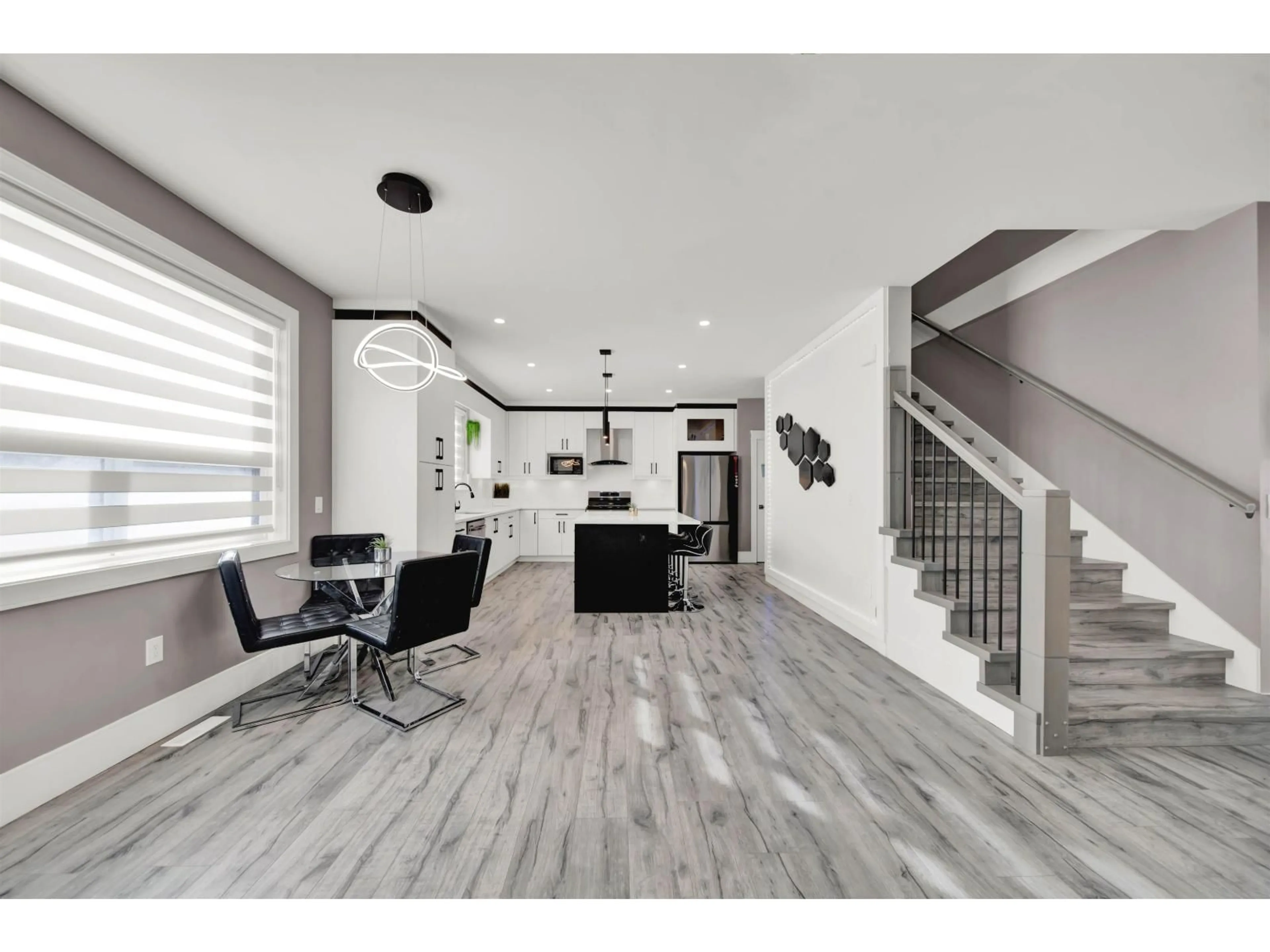 Open concept kitchen, unknown for 38 - 4217 OLD CLAYBURN ROAD, Abbotsford British Columbia V3G1L5