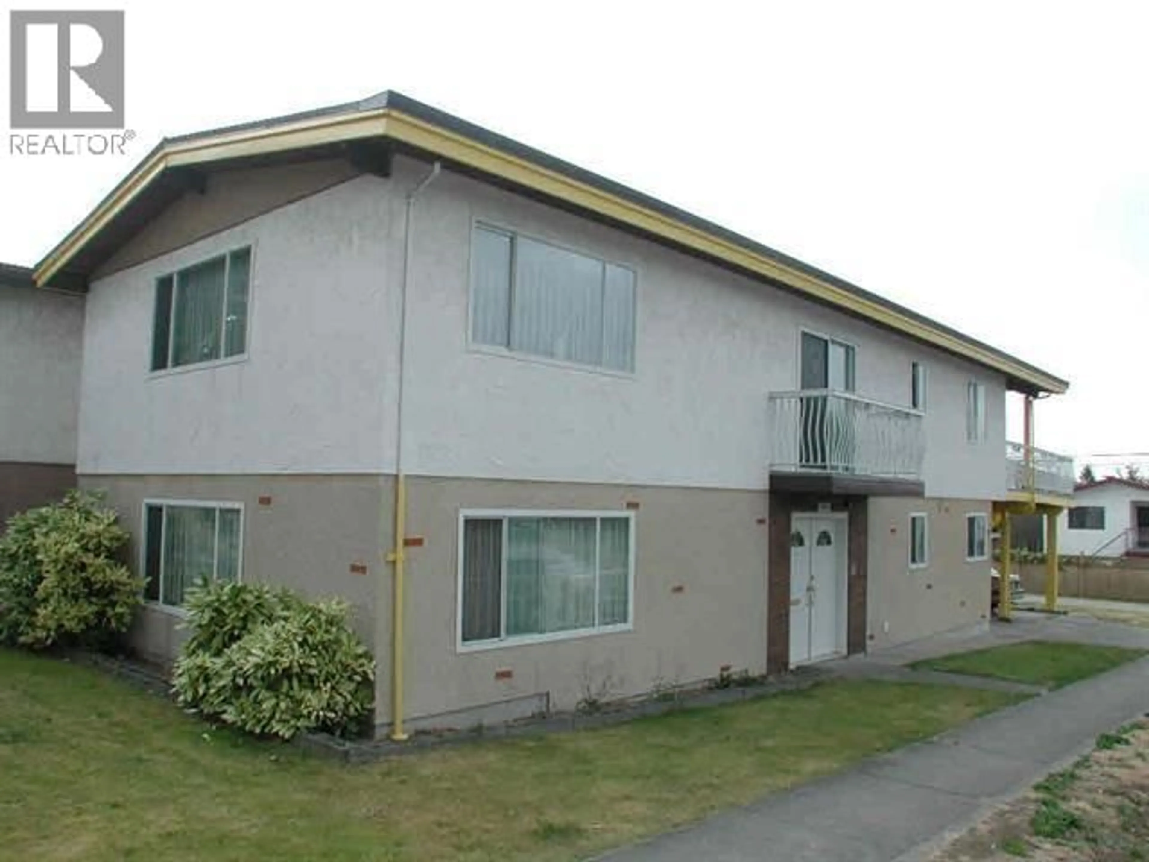 Home with vinyl exterior material, building for 500 GILMORE AVENUE, Burnaby British Columbia V5C4R4