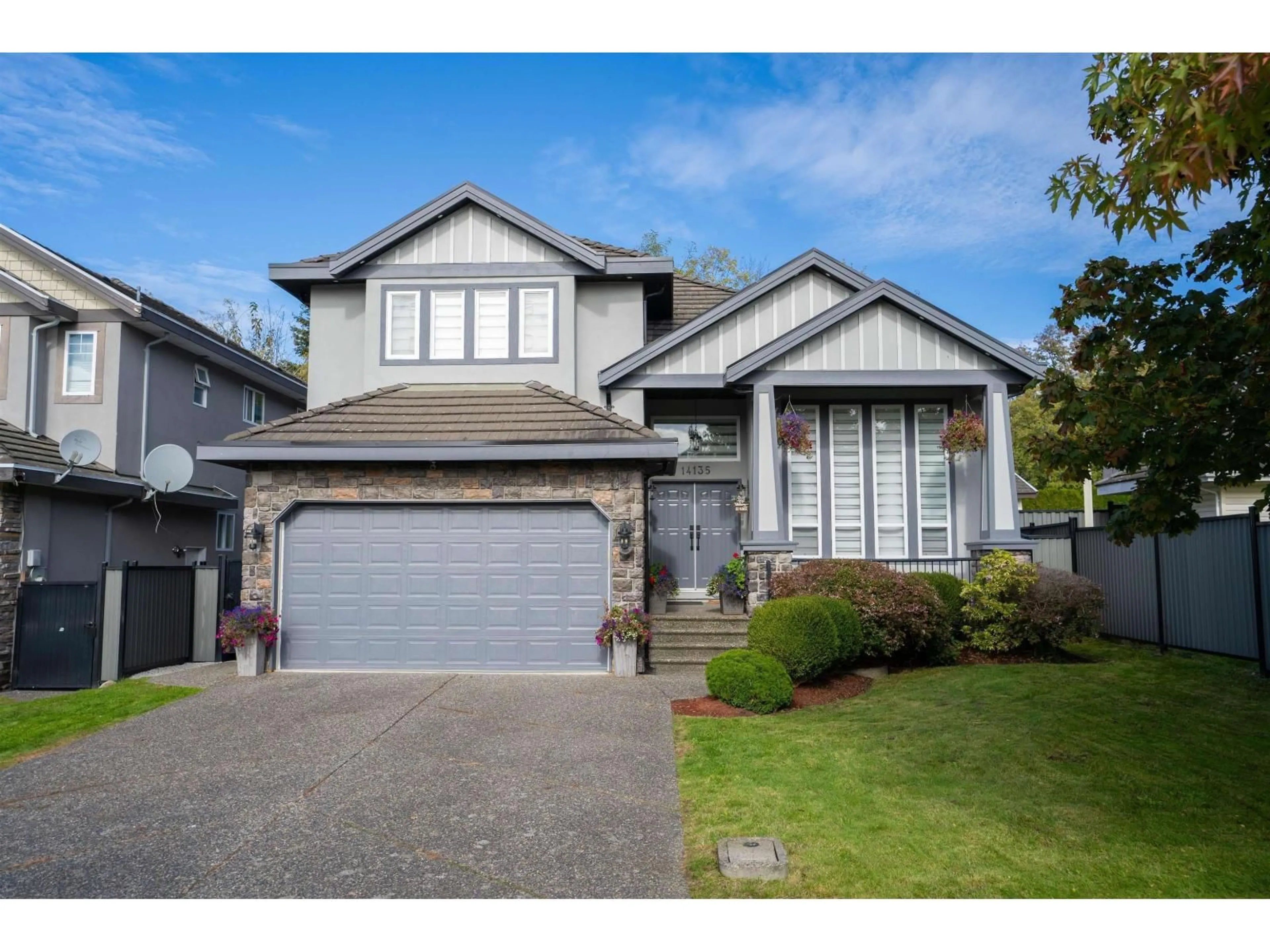 Home with vinyl exterior material, street for 14135 90A AVENUE, Surrey British Columbia V3V8E1