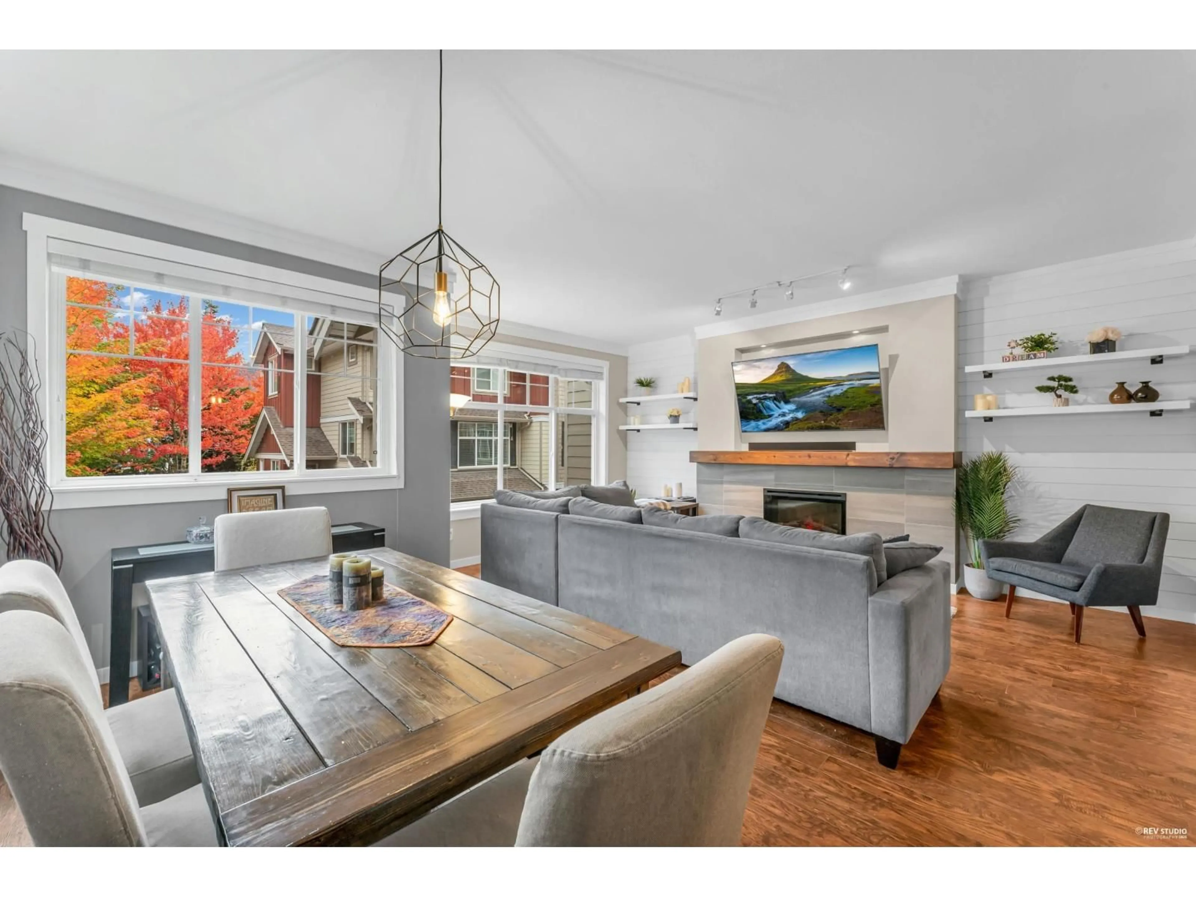 Open concept kitchen, wood/laminate floor for 50 - 3009 156 STREET, Surrey British Columbia V3Z0N9