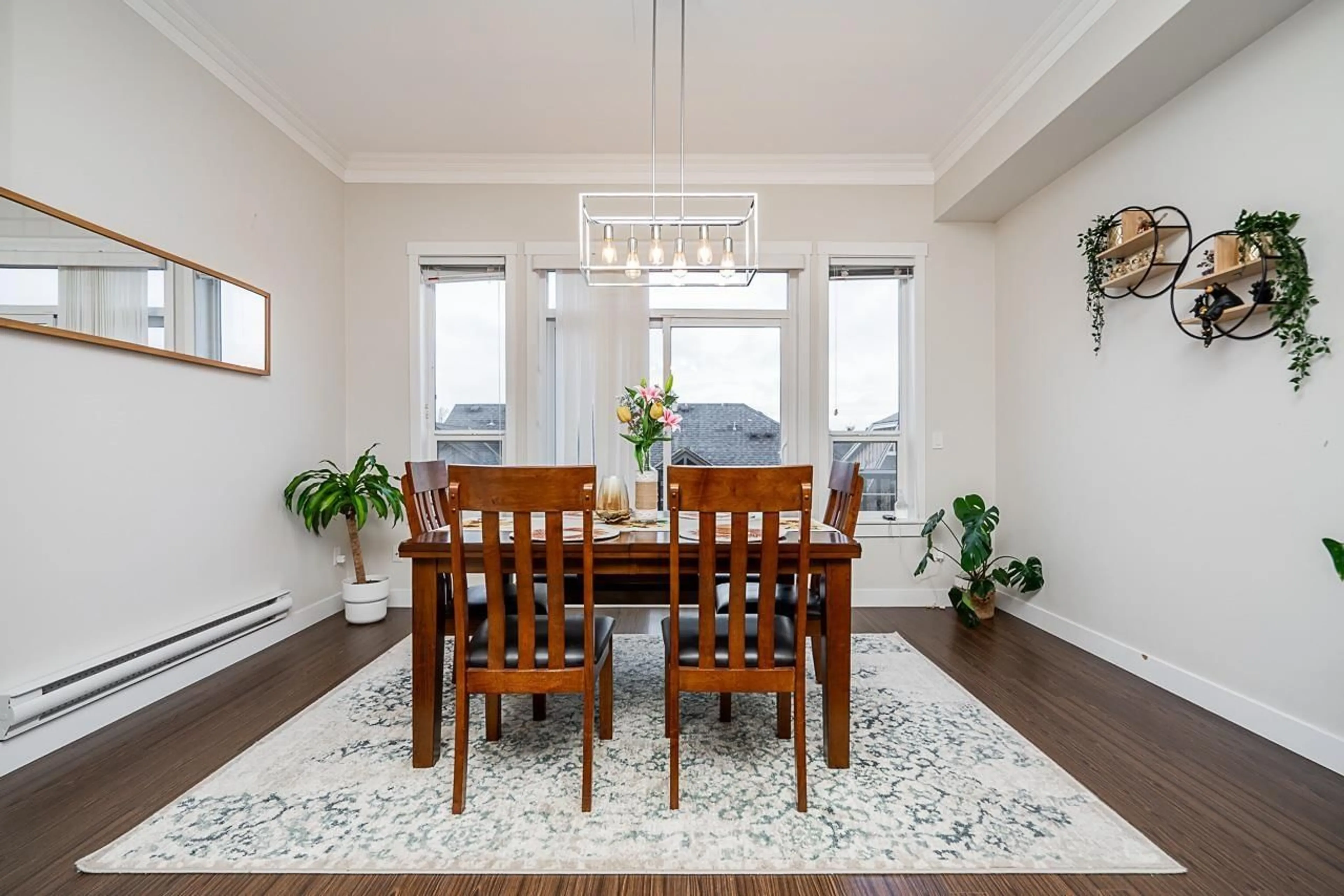 Dining room, wood/laminate floor for 37 - 2955 156 STREET, Surrey British Columbia V3Z2W8