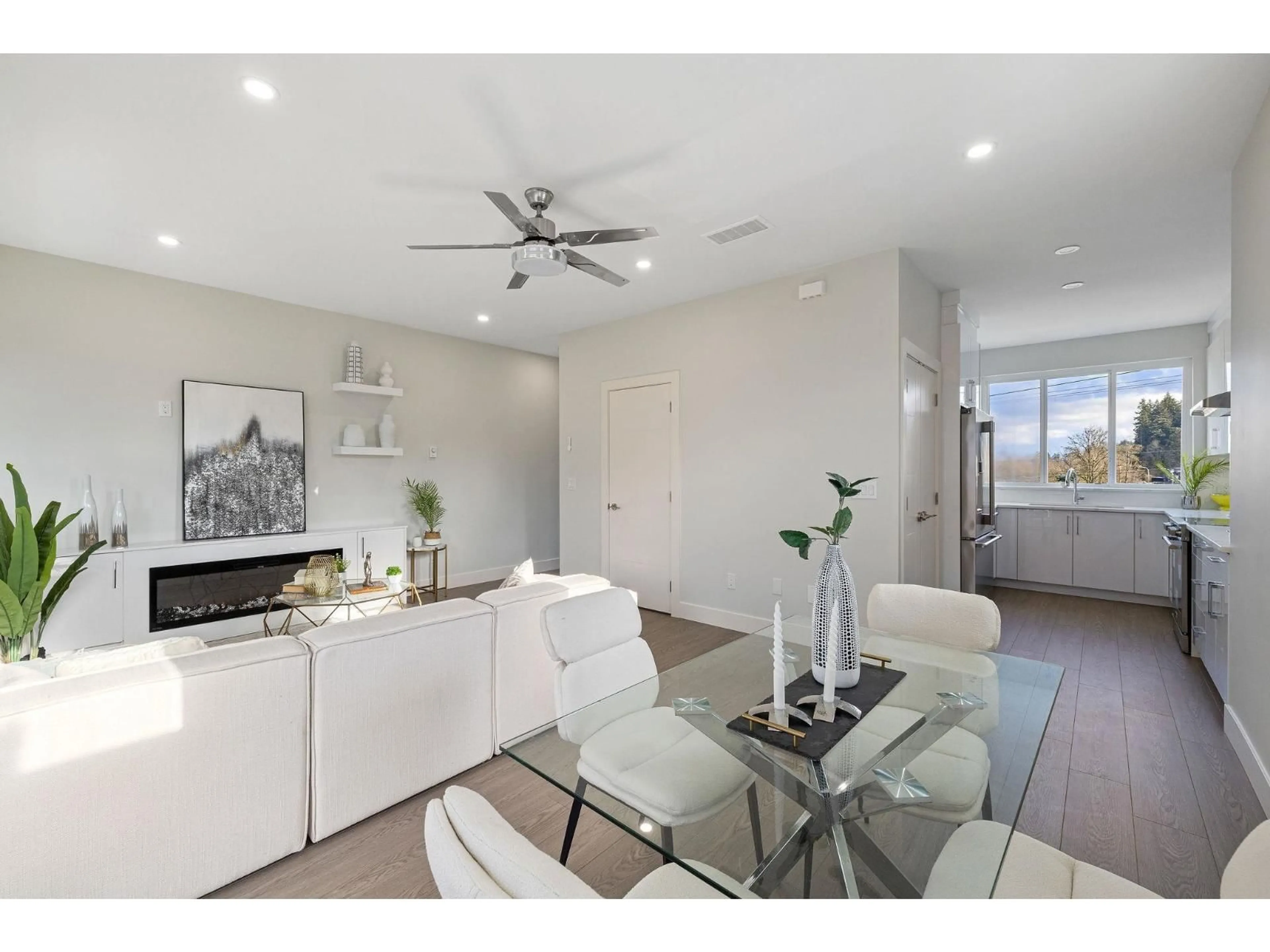 Unknown for 3 - 14391 61A AVENUE, Surrey British Columbia V3X0E5