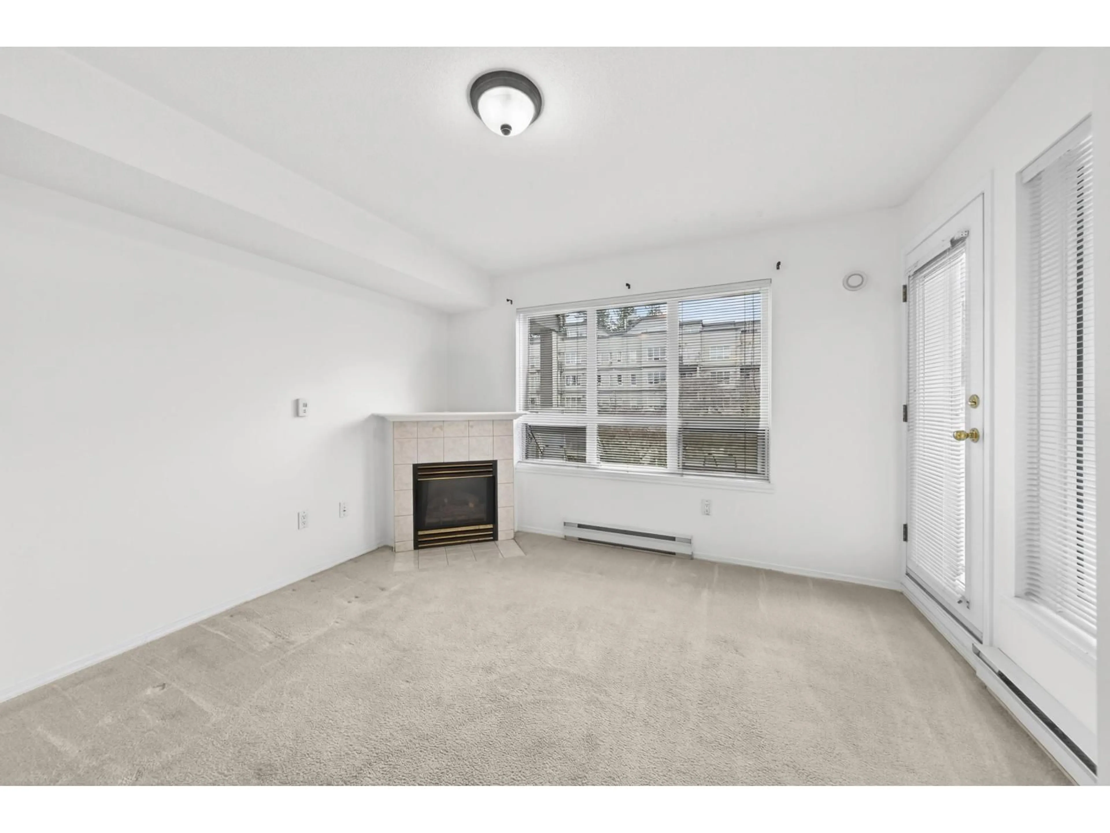 A pic of a room for 202 - 14355 103 AVENUE, Surrey British Columbia V3T5V5