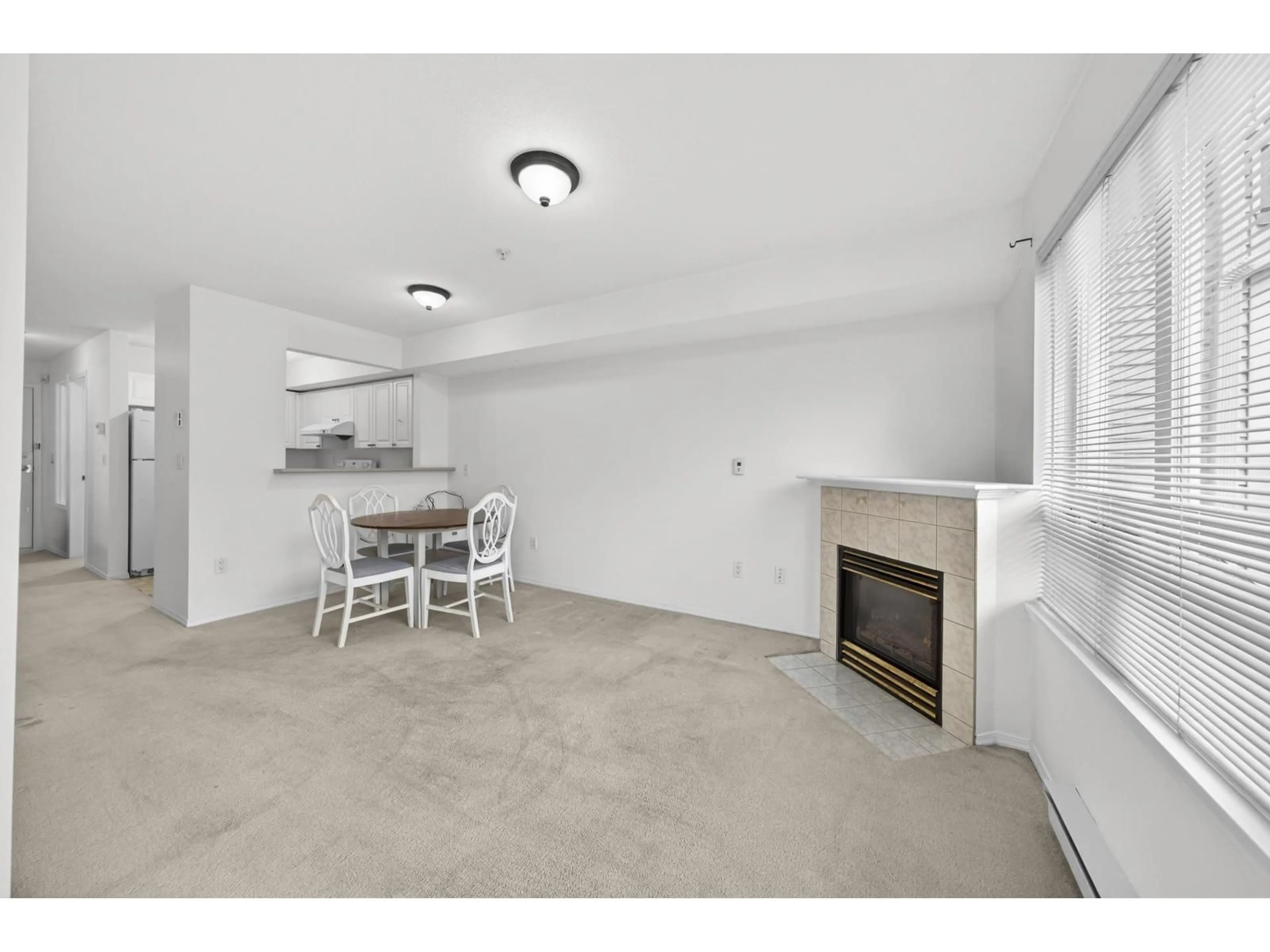 A pic of a room for 202 - 14355 103 AVENUE, Surrey British Columbia V3T5V5