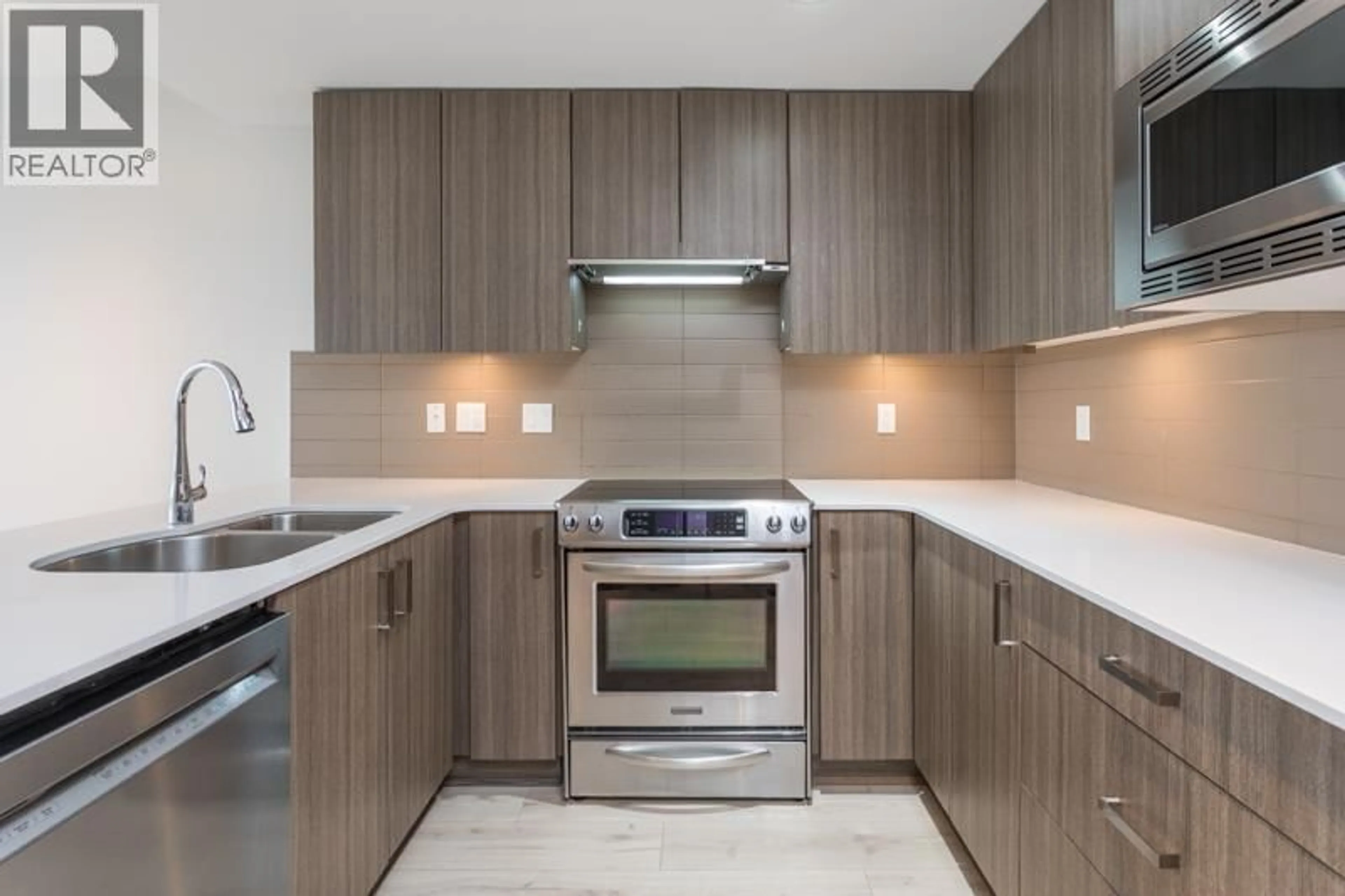 Standard kitchen, unknown for 1205 - 125 COLUMBIA STREET, New Westminster British Columbia V3L0G8