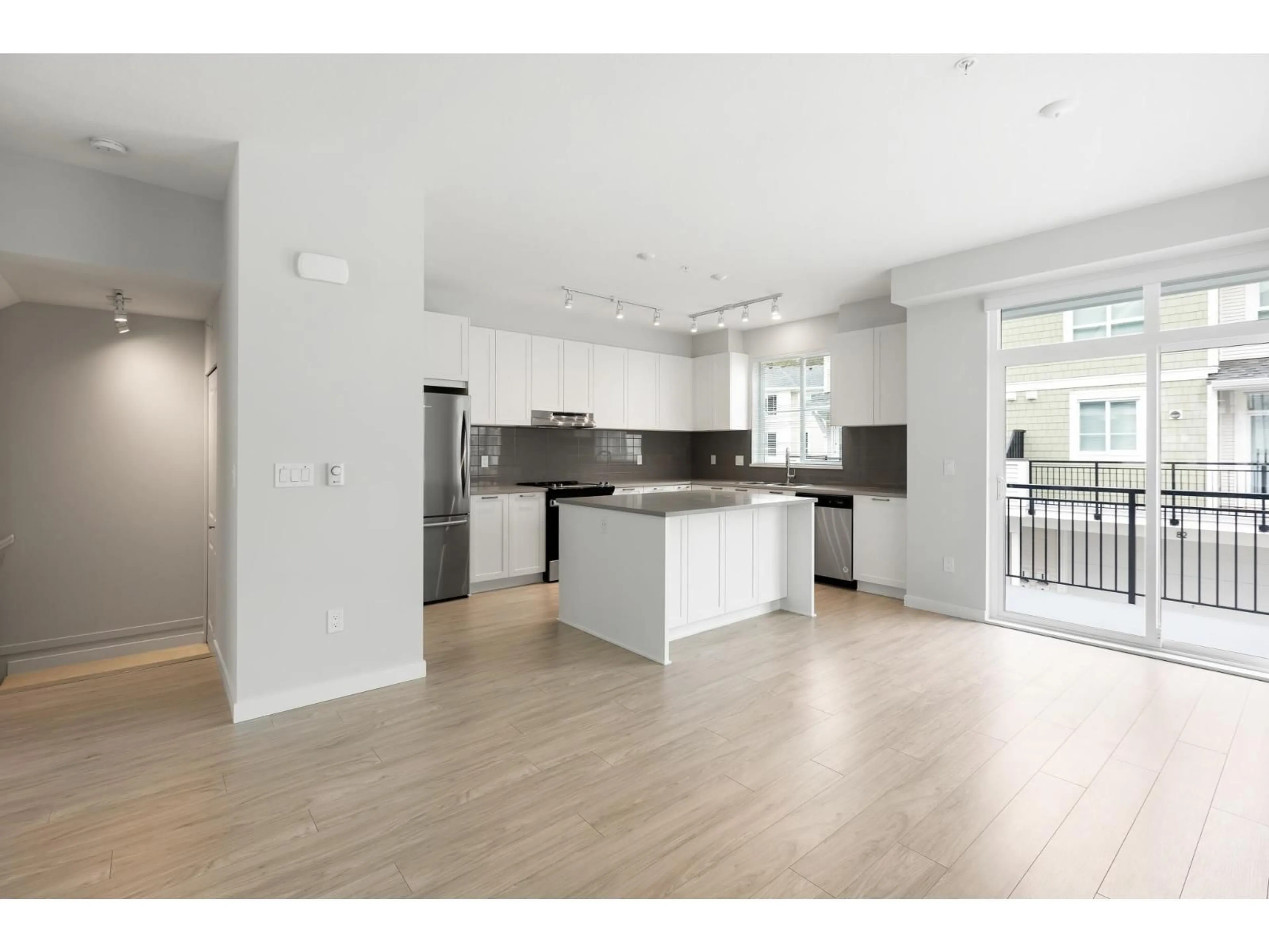 Open concept kitchen, wood/laminate floor for 110 - 8335 NELSON STREET, Mission British Columbia V4S0E4