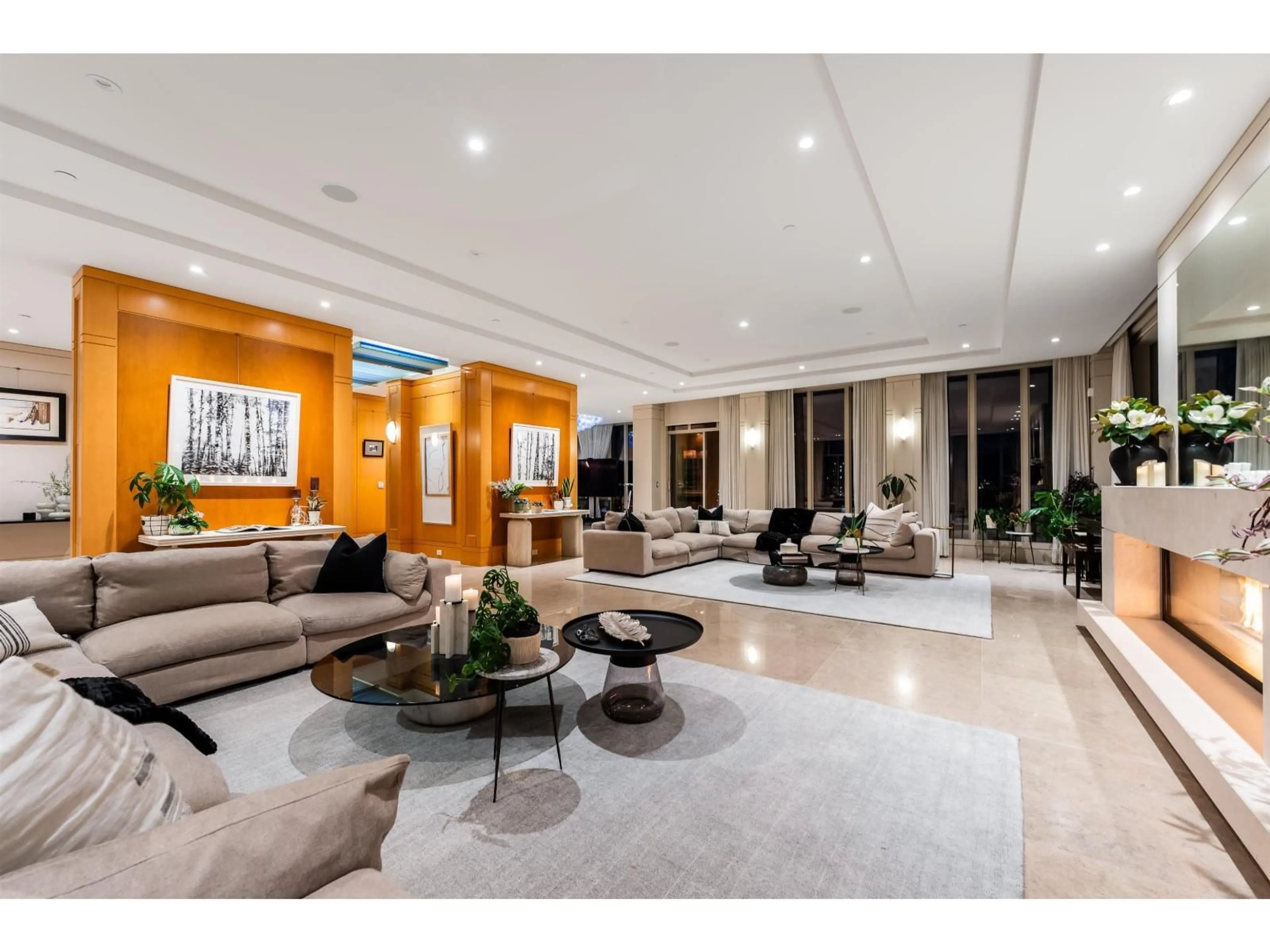 Lobby for PH801 - 1551 FOSTER STREET, White Rock British Columbia V4B5M1