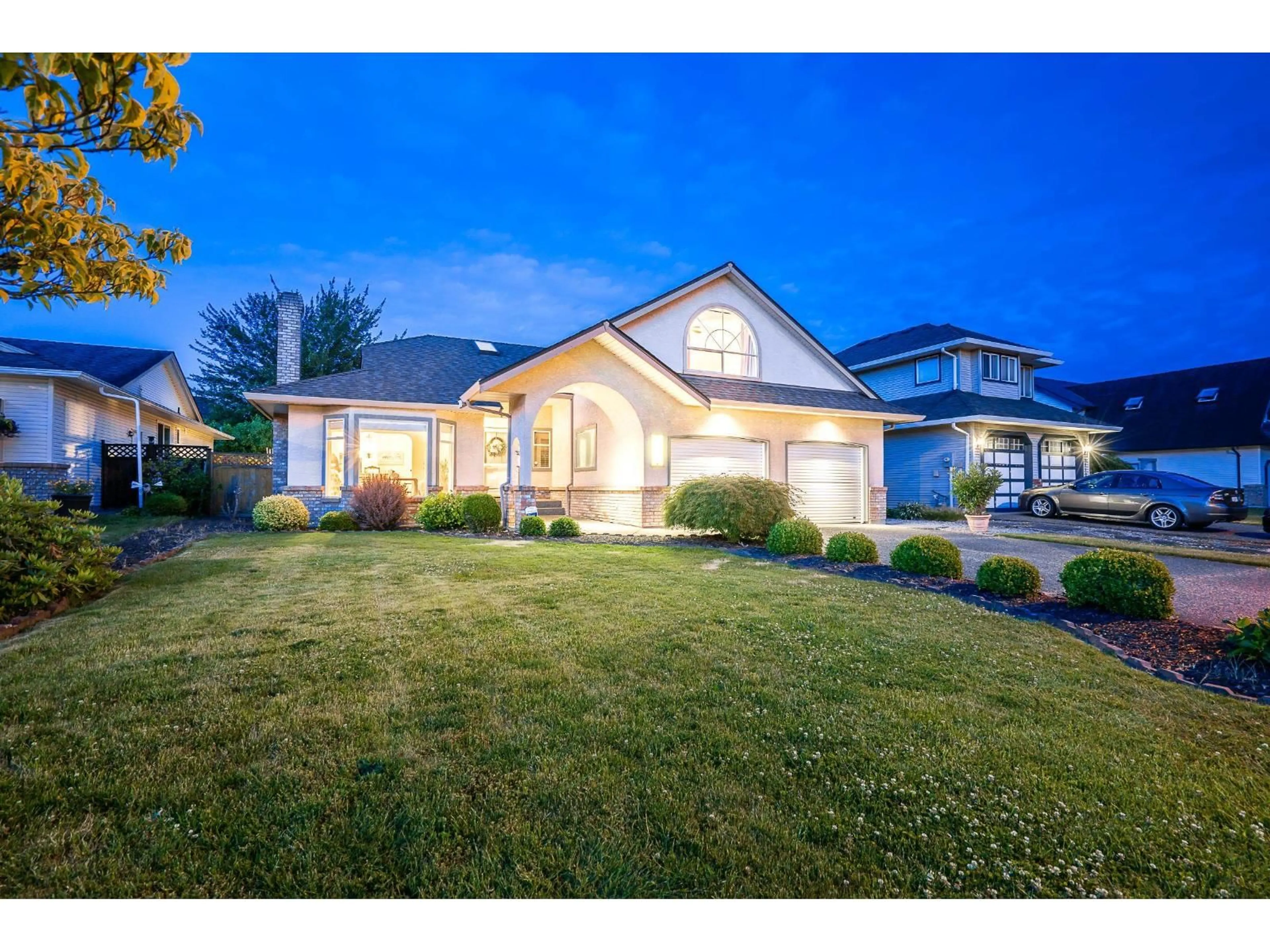 Home with vinyl exterior material, street for 6116 185B STREET, Surrey British Columbia V3S7P6