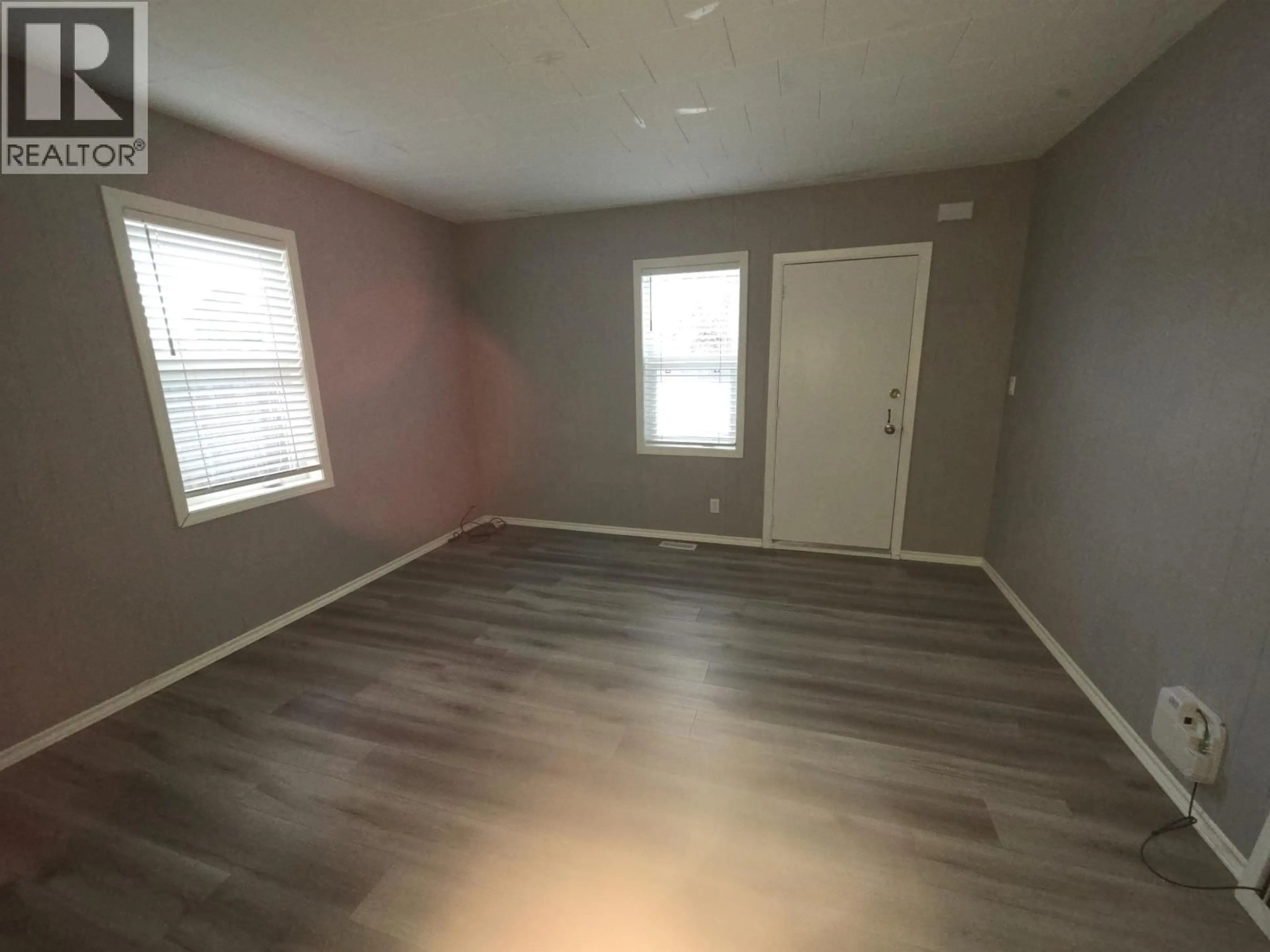 A pic of a room for 1651 8TH AVENUE, Prince George British Columbia V2L3R4