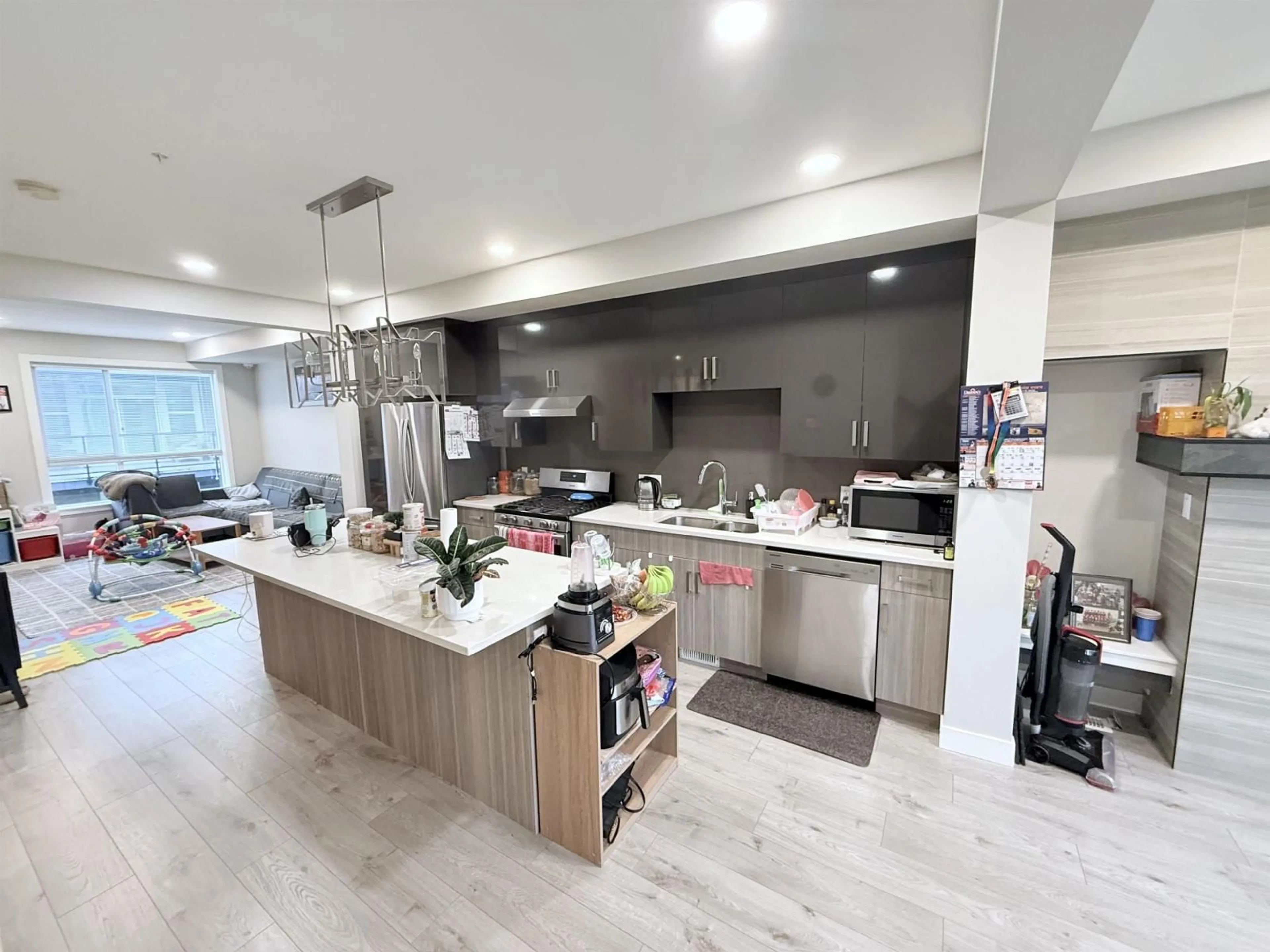 Open concept kitchen, unknown for 79 - 8413 MIDTOWN WAY, Chilliwack British Columbia V2P0G7