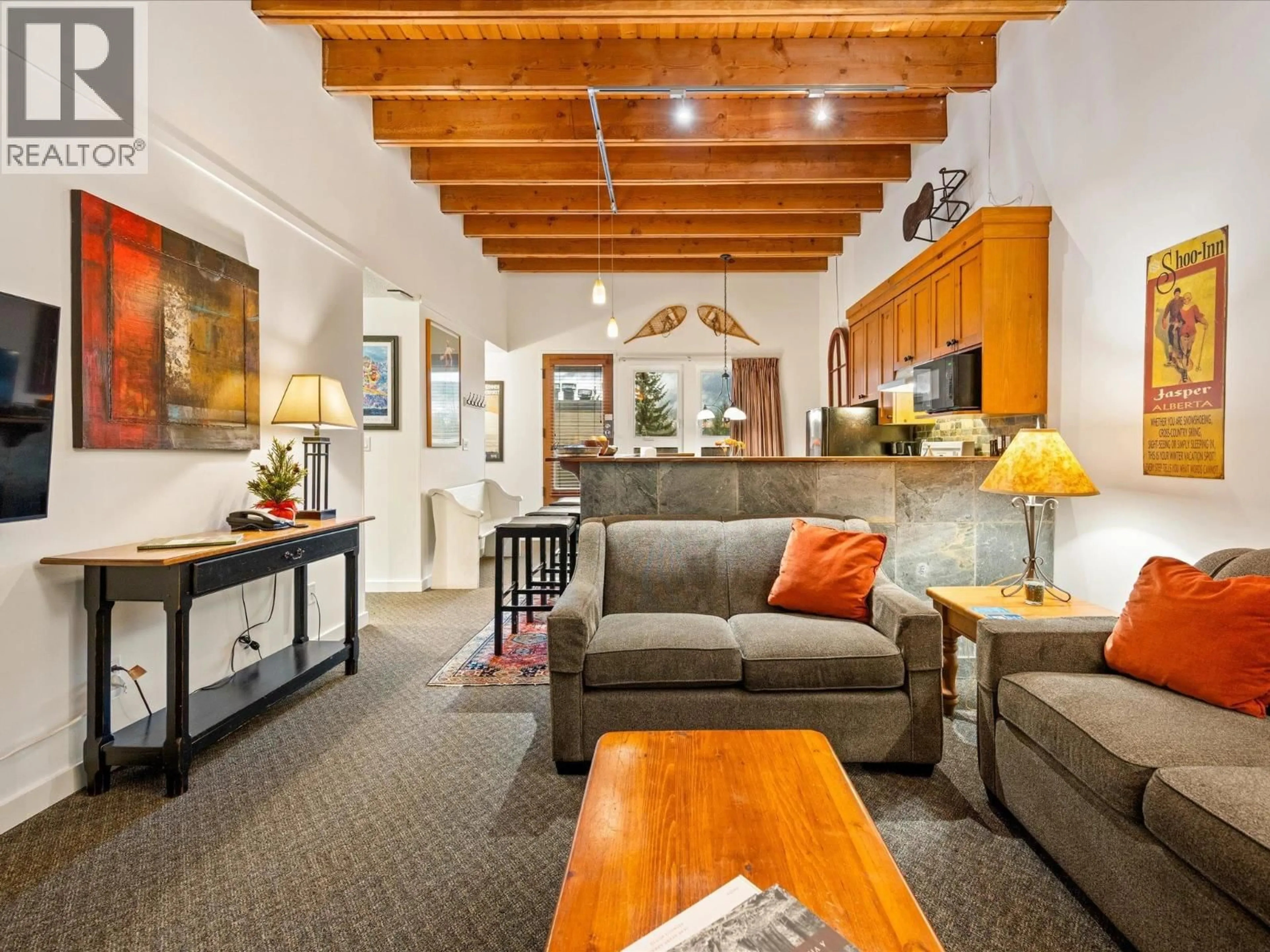 Living room with furniture, unknown for 515 - 4200 WHISTLER WAY, Whistler British Columbia V8E1J4