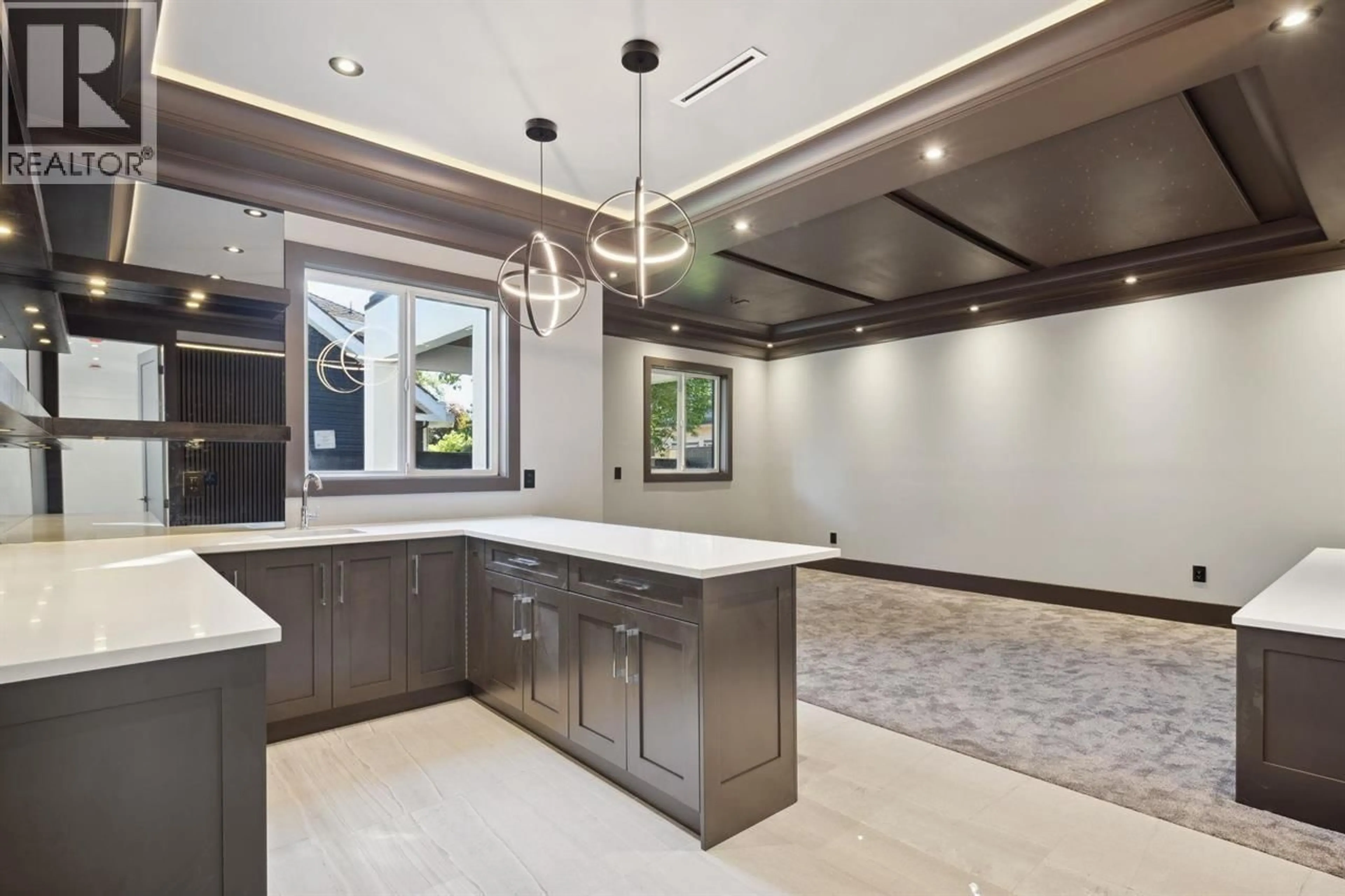 Open concept kitchen, ceramic/tile floor for 9371 PINEWELL CRESCENT, Richmond British Columbia V7A2C5
