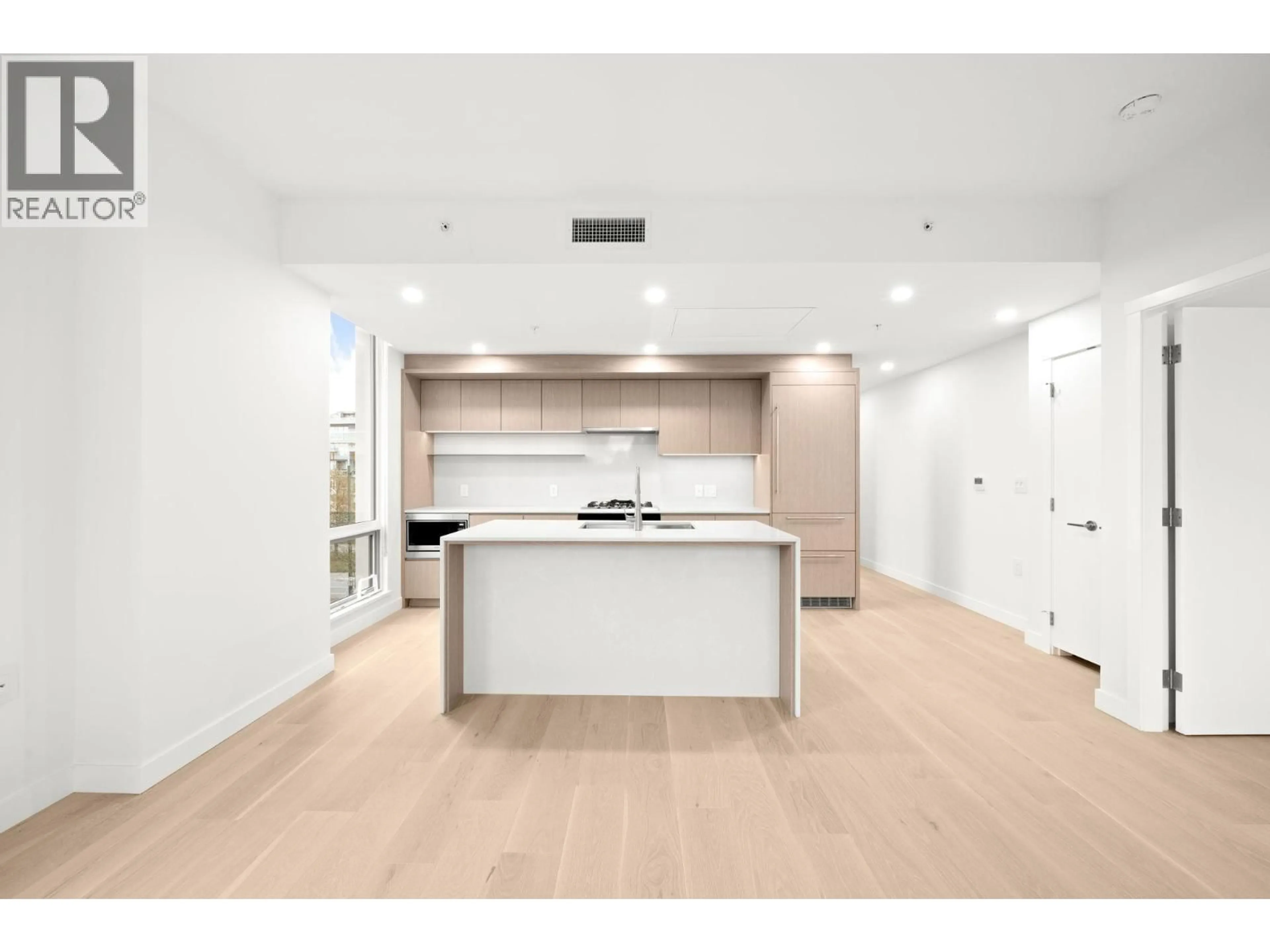 Open concept kitchen, unknown for 305 - 5212 CAMBIE STREET, Vancouver British Columbia V5Z2Z7