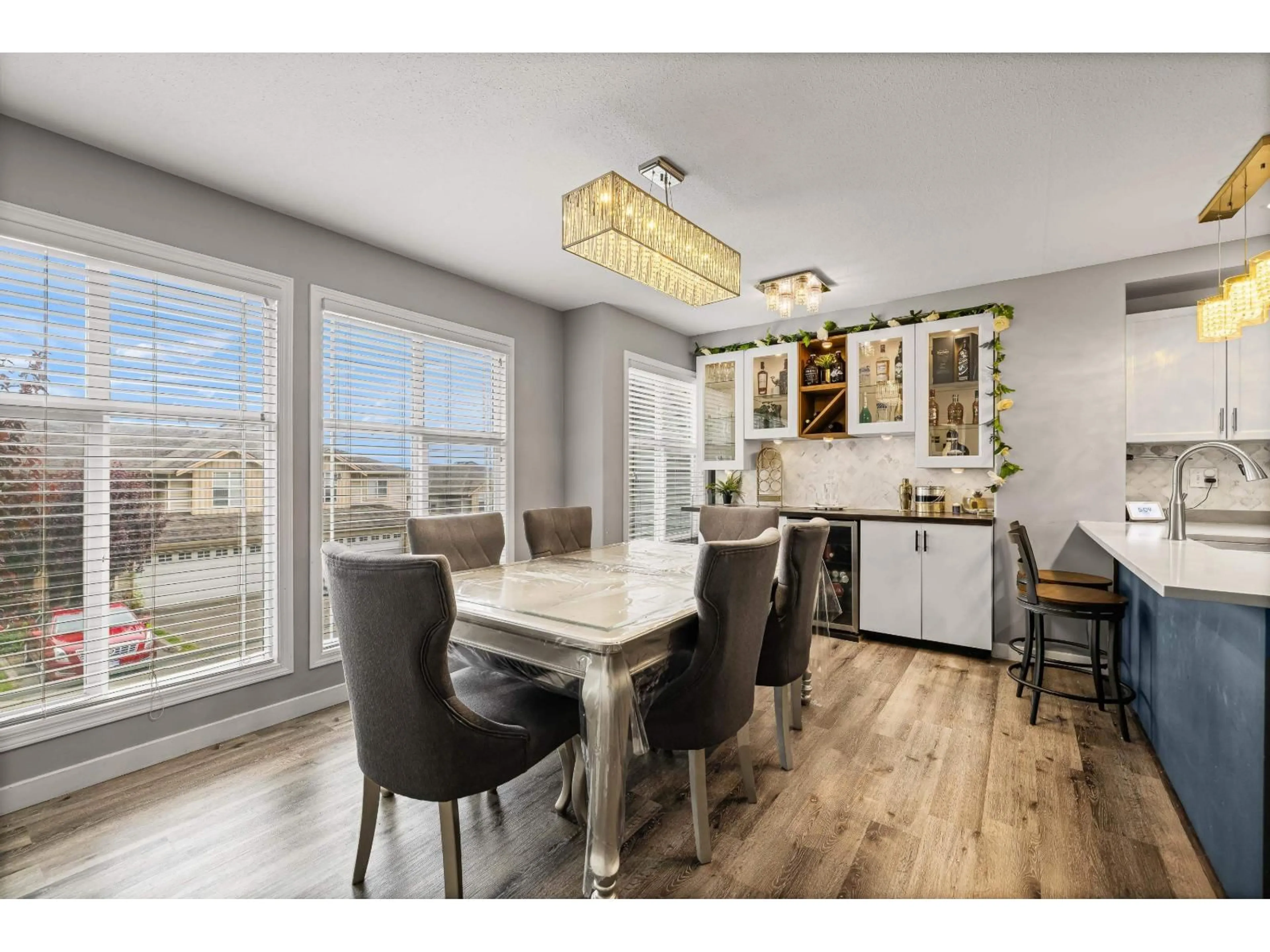 Open concept kitchen, unknown for 48 - 46906 RUSSELL ROAD, Chilliwack British Columbia V2R5T3
