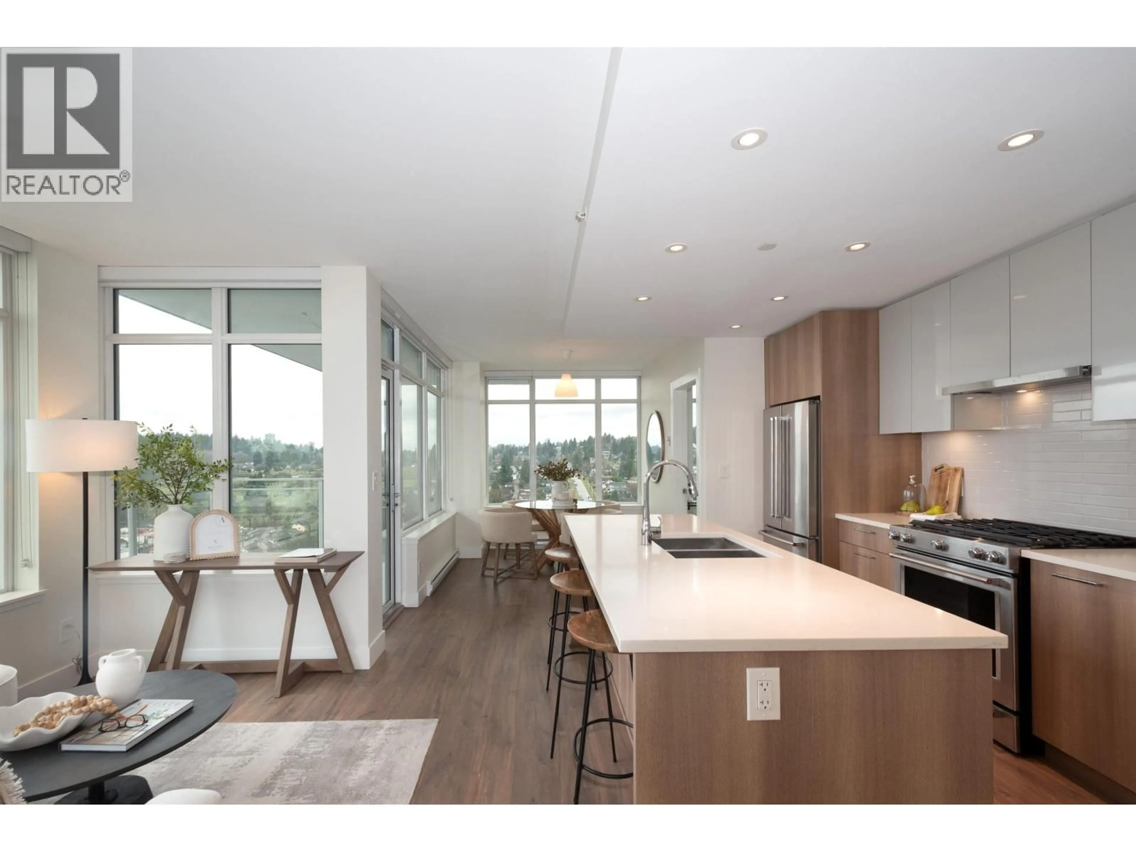 Open concept kitchen, wood/laminate floor for 2102 - 258 NELSON'S COURT, New Westminster British Columbia V3L0J9
