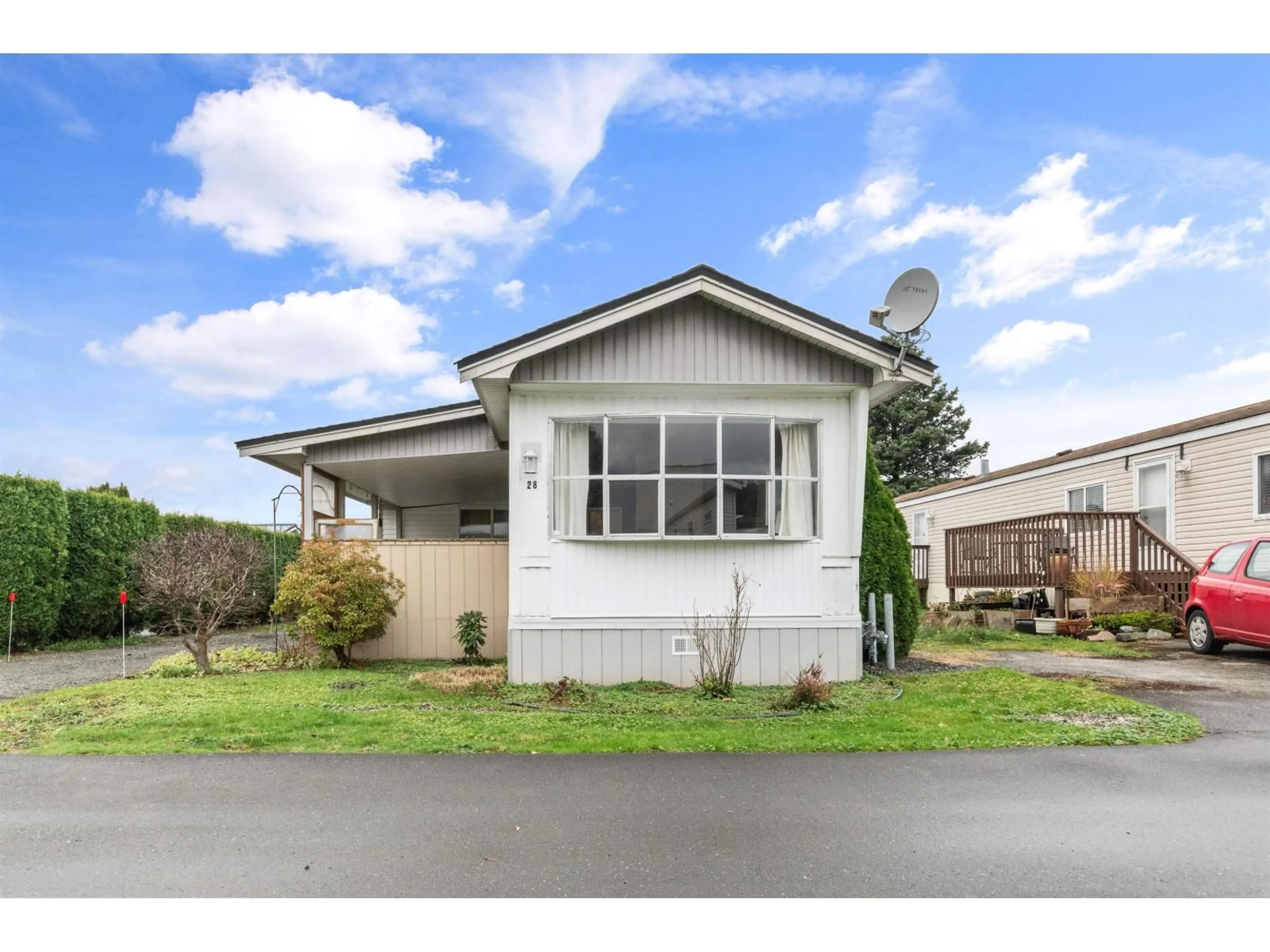 Home with vinyl exterior material, street for 28 - 1884 HEATH ROAD, Agassiz British Columbia V0M1A2