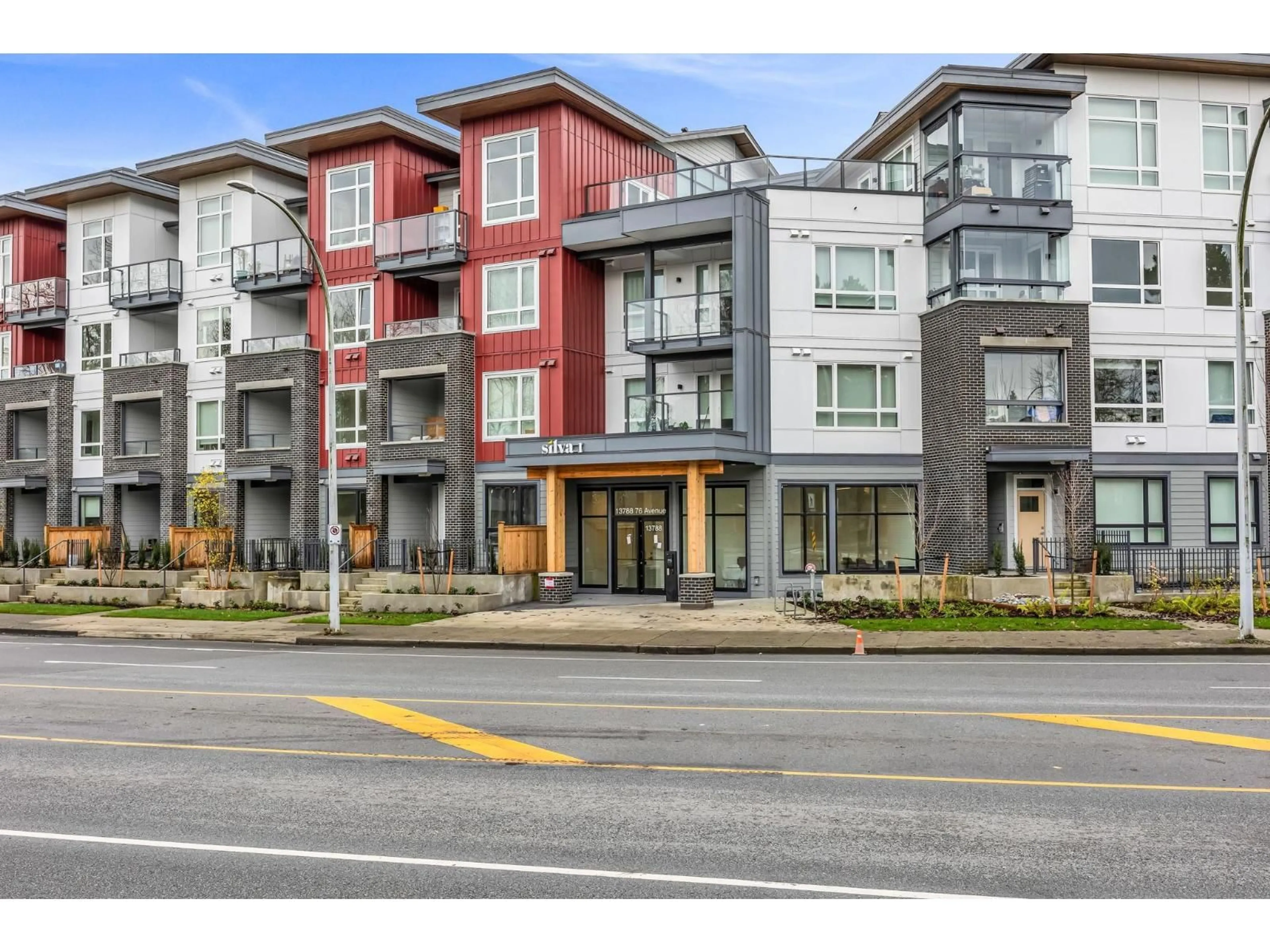 Unknown for 325 - 13788 76 AVENUE, Surrey British Columbia V3W3V9