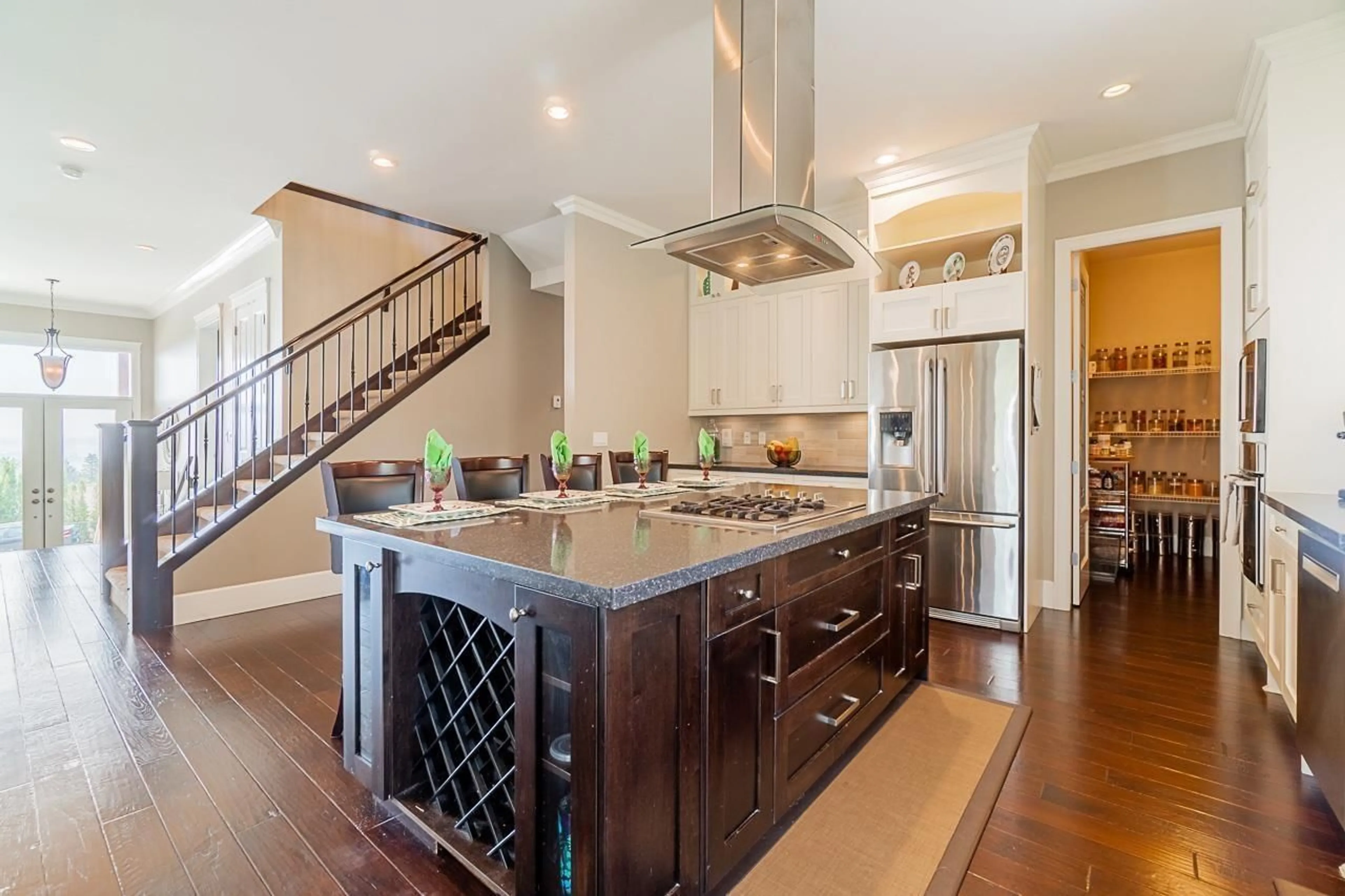 Open concept kitchen, unknown for 33773 KNIGHT AVENUE, Mission British Columbia V2V7C7