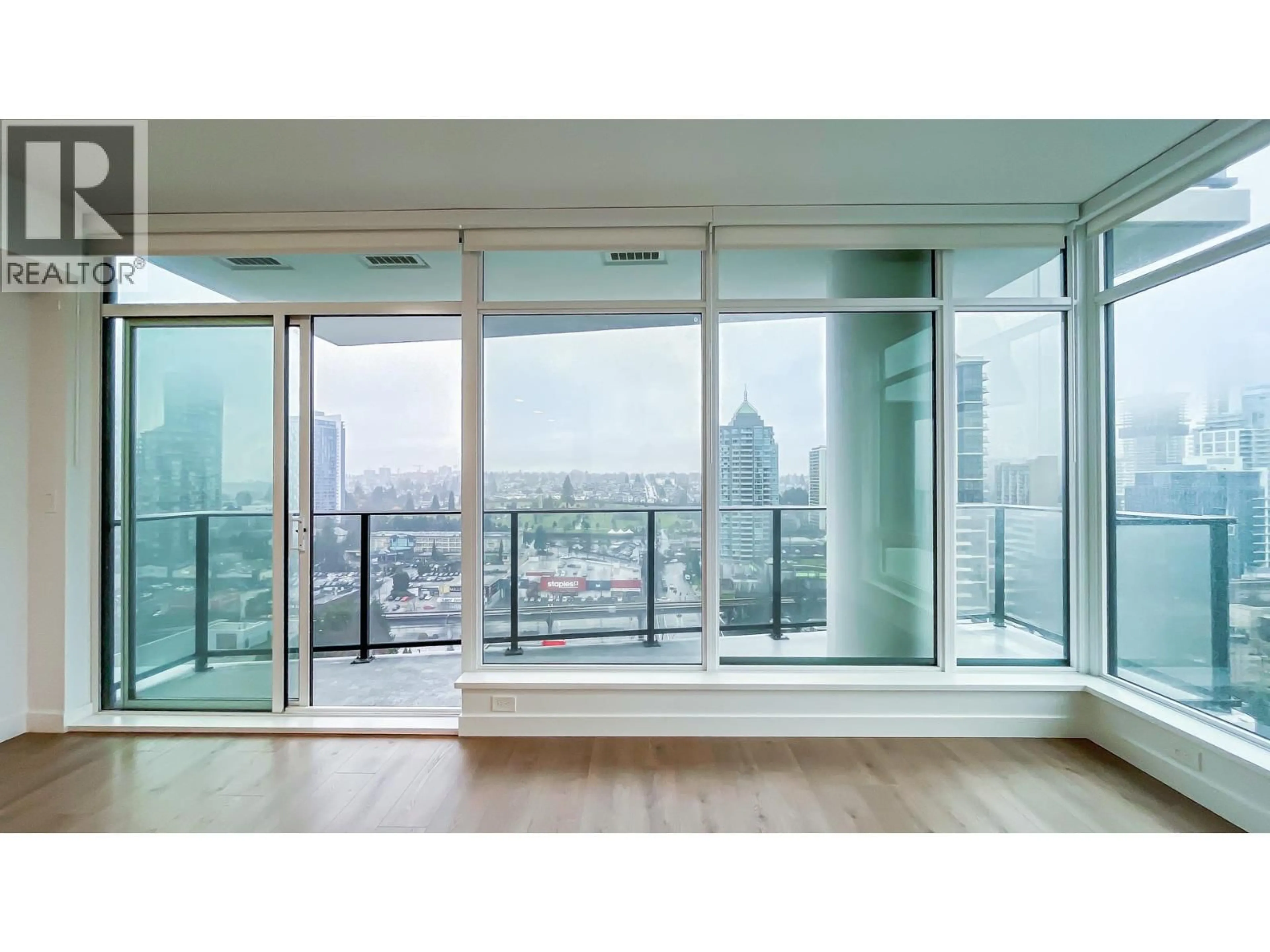 A pic of a room for 2006 - 2181 MADISON AVENUE, Burnaby British Columbia V5C0N4