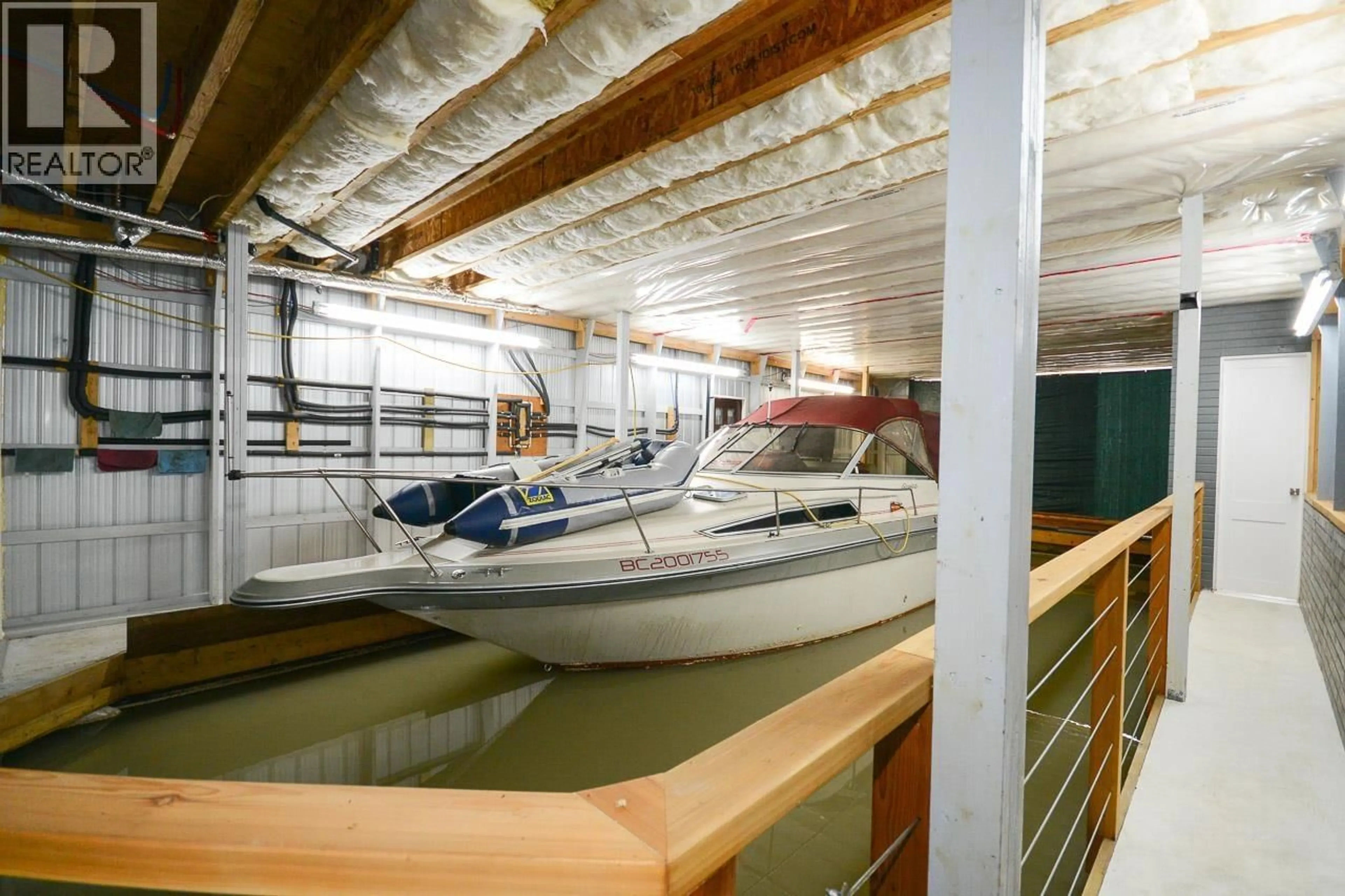 Indoor garage for 10 - 23740 DYKE ROAD, Richmond British Columbia V6V1E2