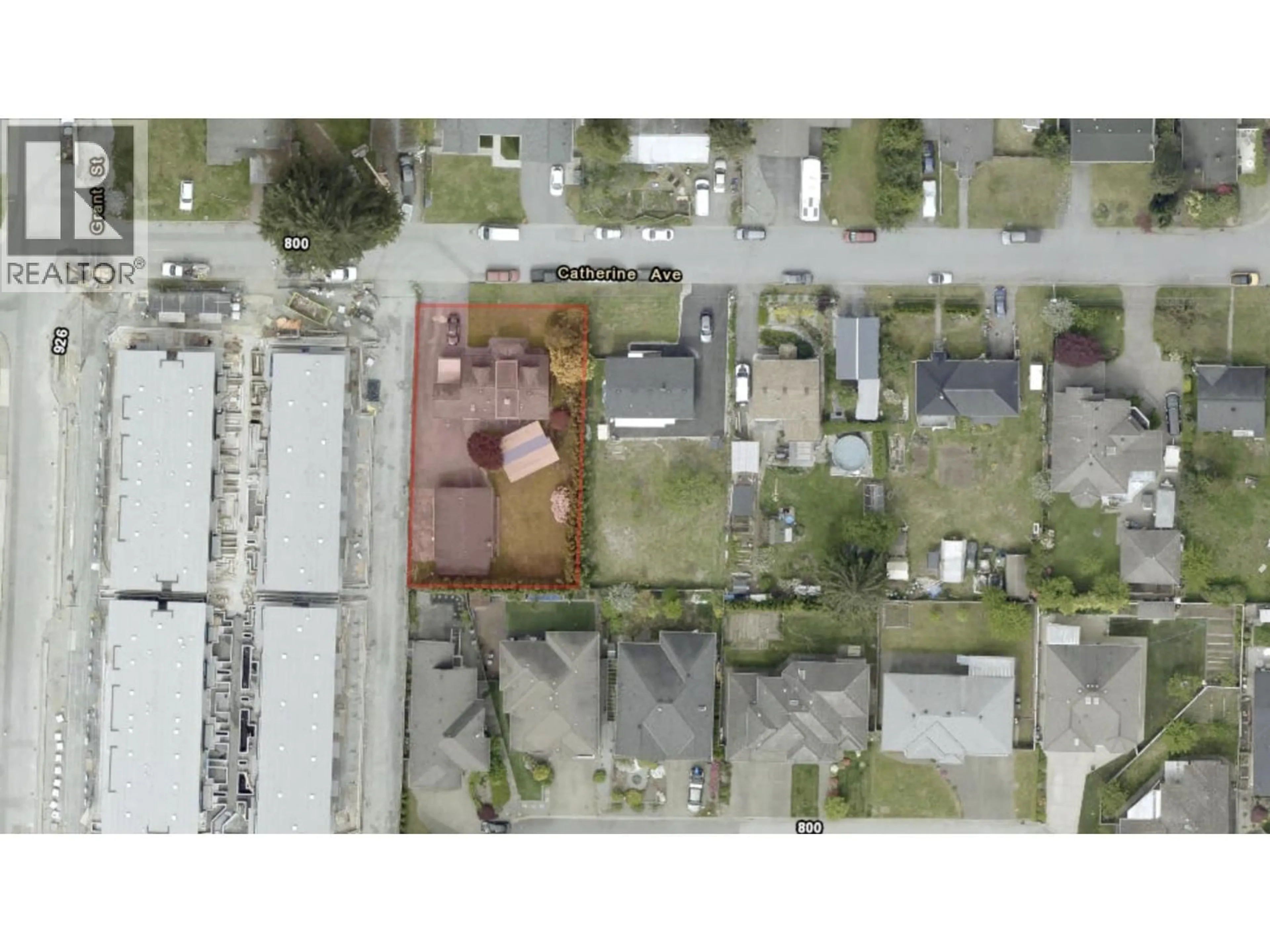 A pic from outside/outdoor area/front of a property/back of a property/a pic from drone, street for 810 CATHERINE AVENUE, Coquitlam British Columbia V3J4L7