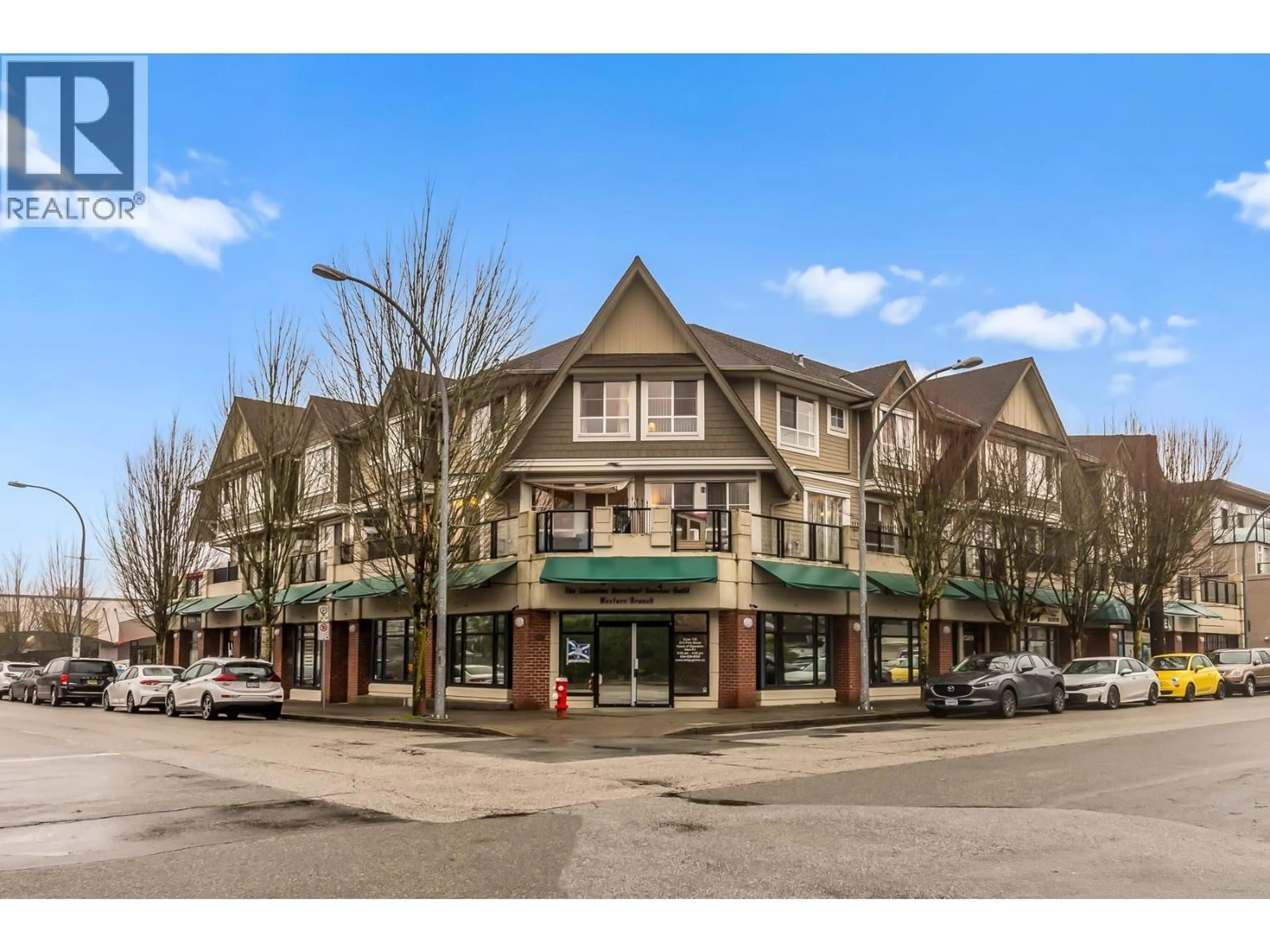 Unknown for 204 - 815 FIRST STREET, New Westminster British Columbia V3L2H7