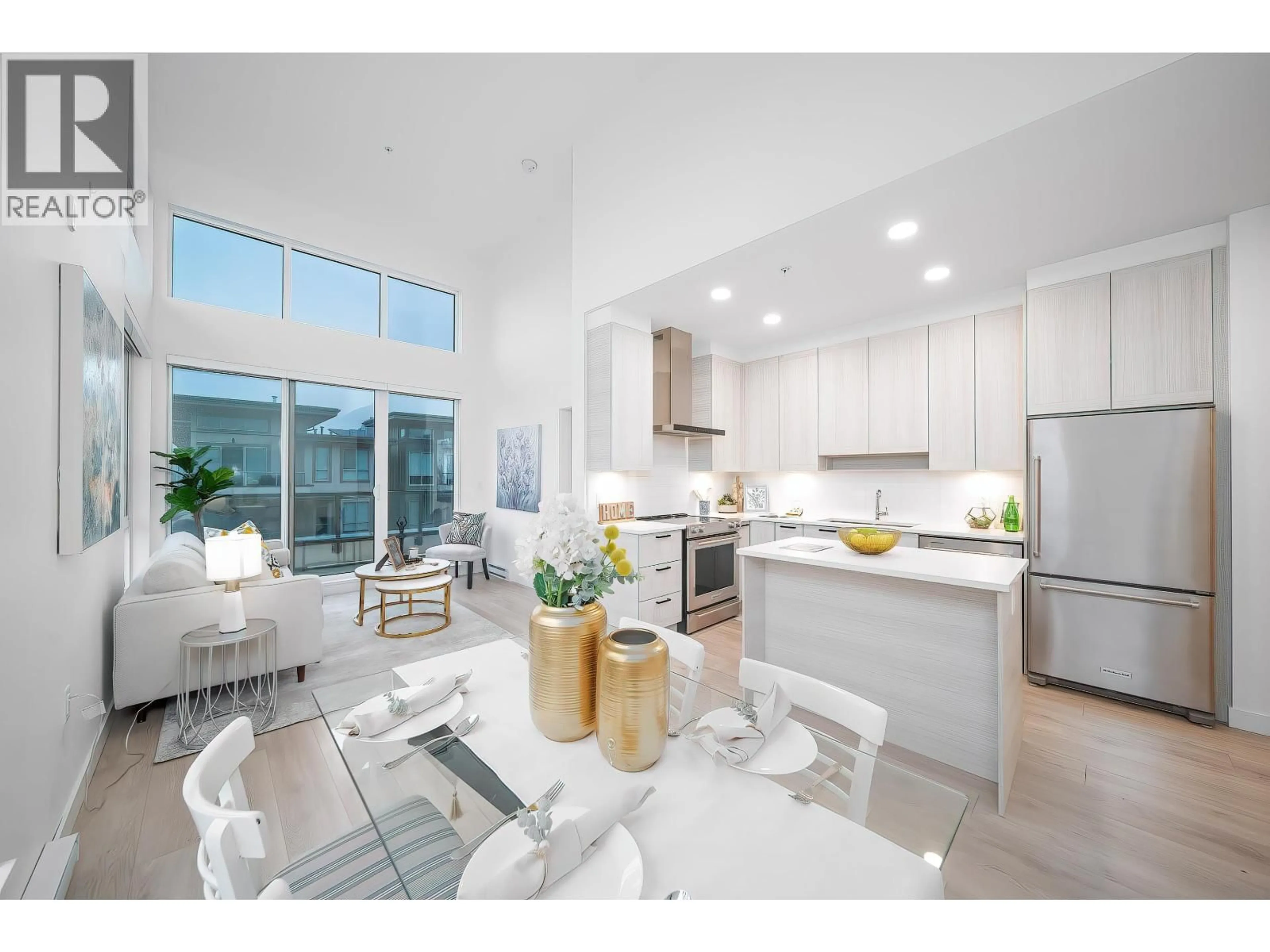 Open concept kitchen, ceramic/tile floor for 611 - 7169 14TH AVENUE, Burnaby British Columbia V3N0H6