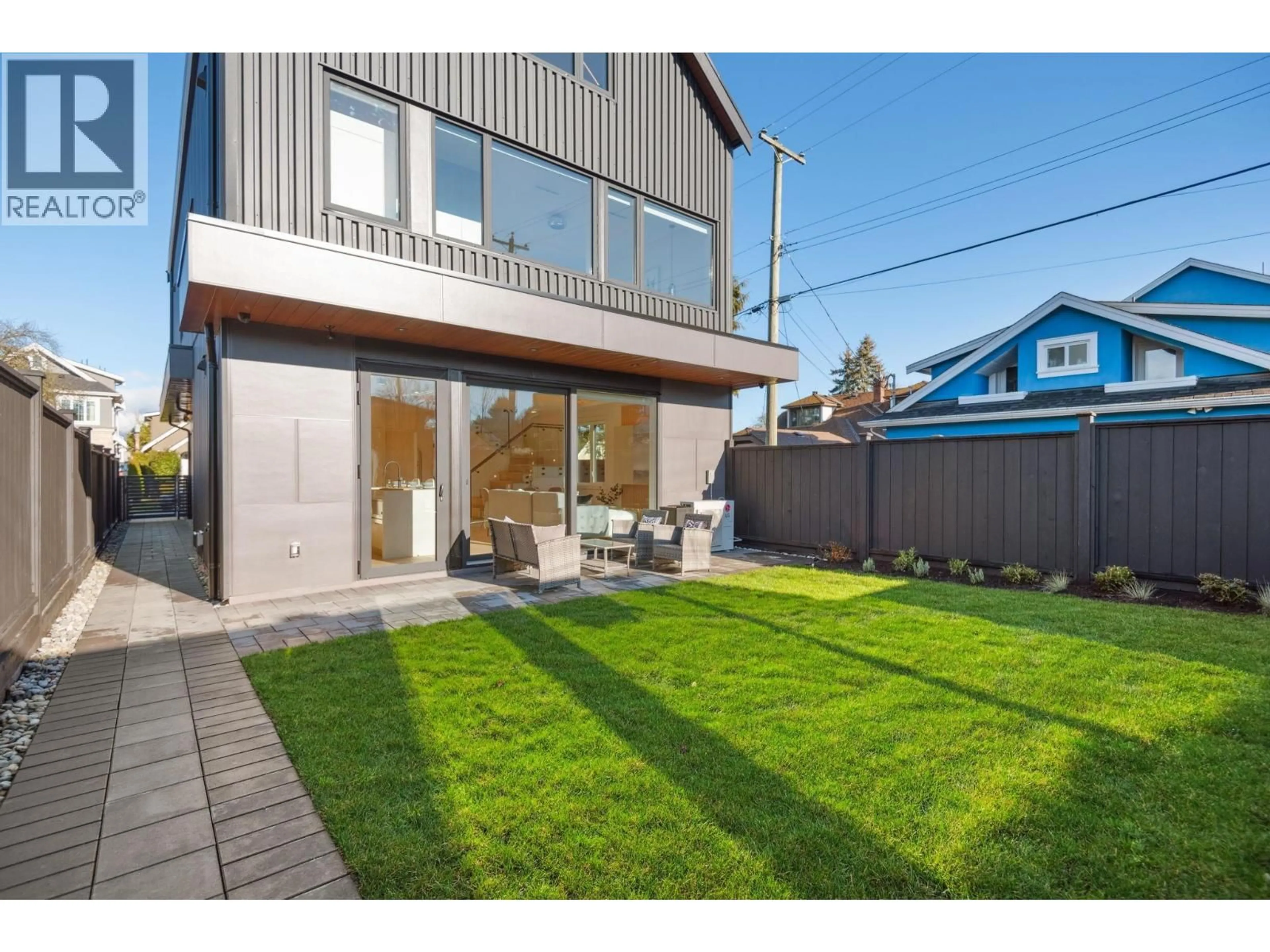 Unknown for 2 - 3620 20TH AVENUE, Vancouver British Columbia V6S1E8