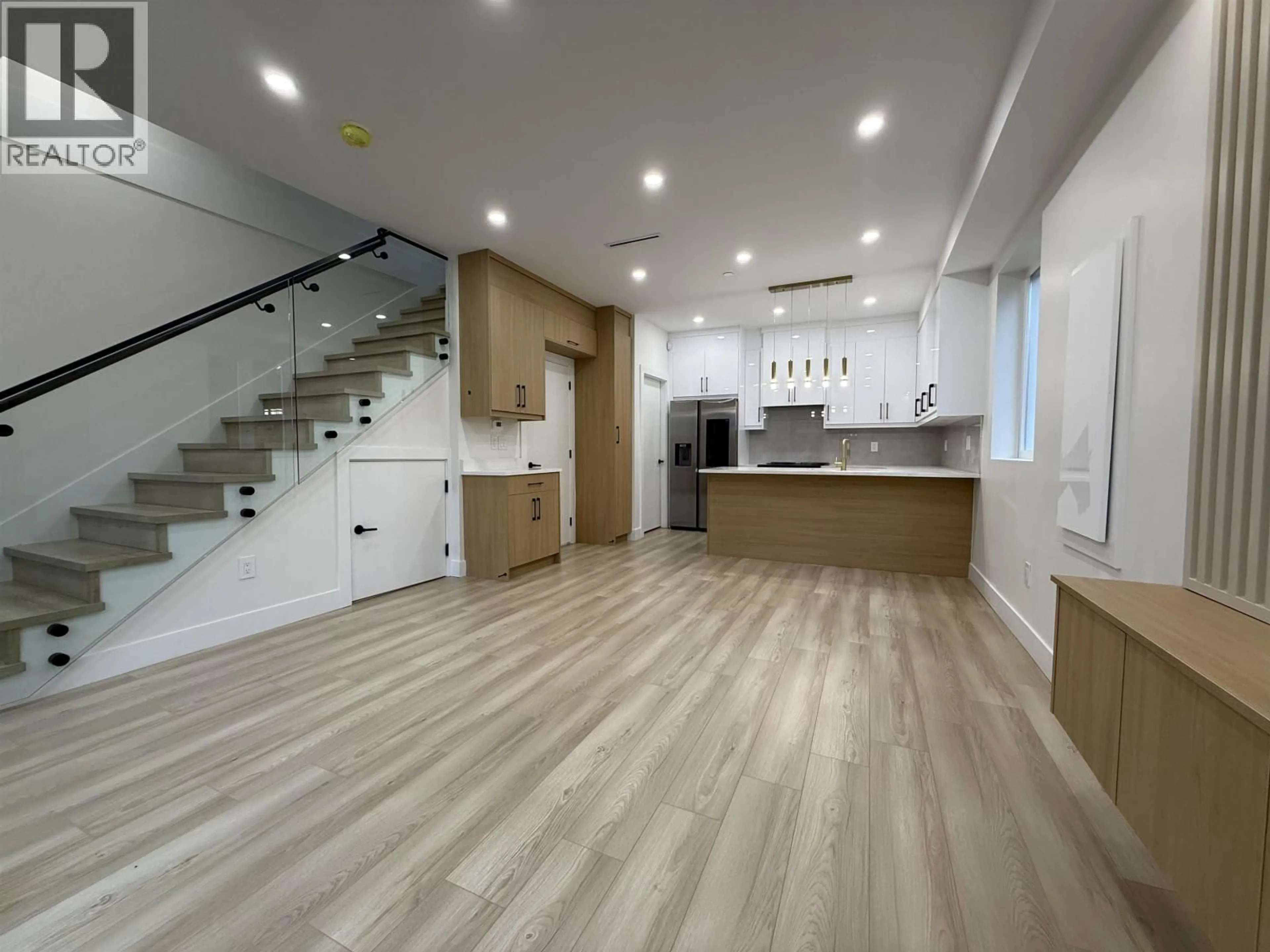 Open concept kitchen, unknown for 2 - 1577 58TH AVENUE, Vancouver British Columbia V5P2C1