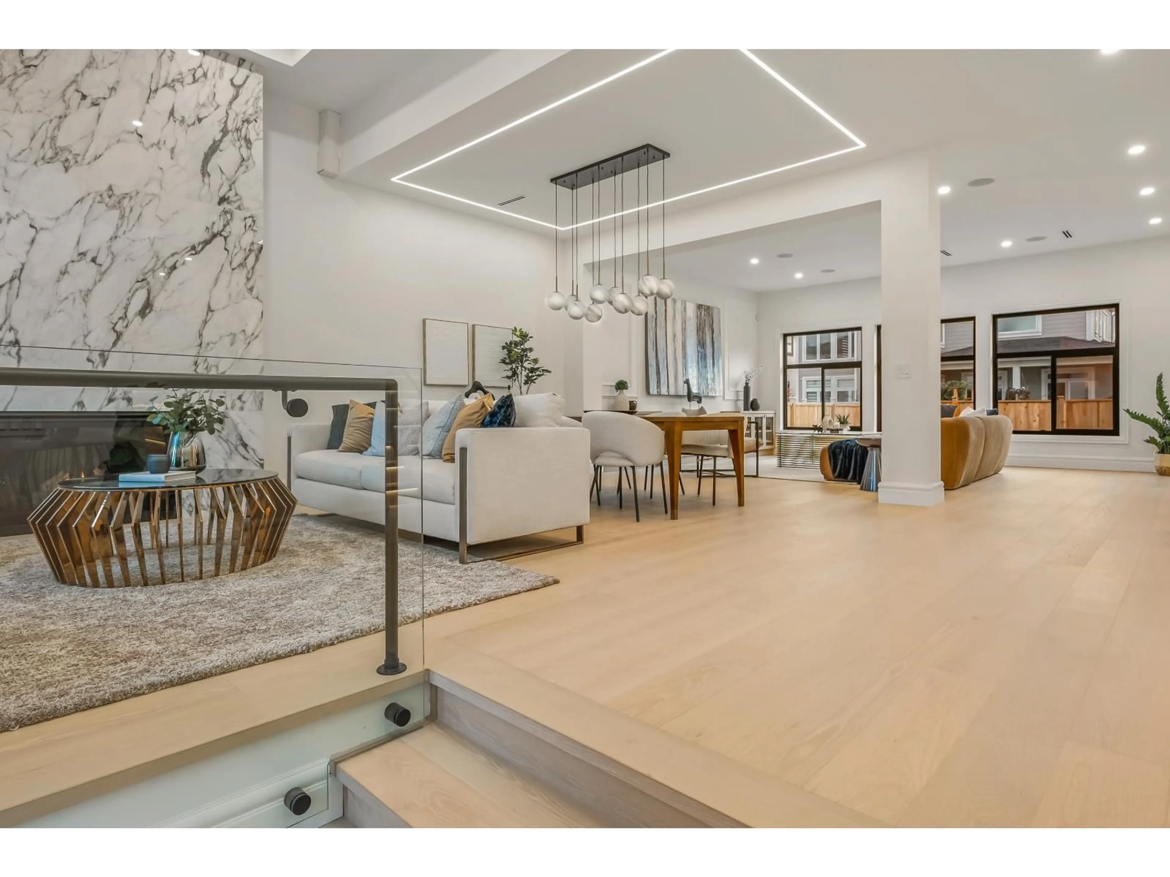 Unknown for 19718 33A AVENUE, Langley British Columbia V3Z0N9