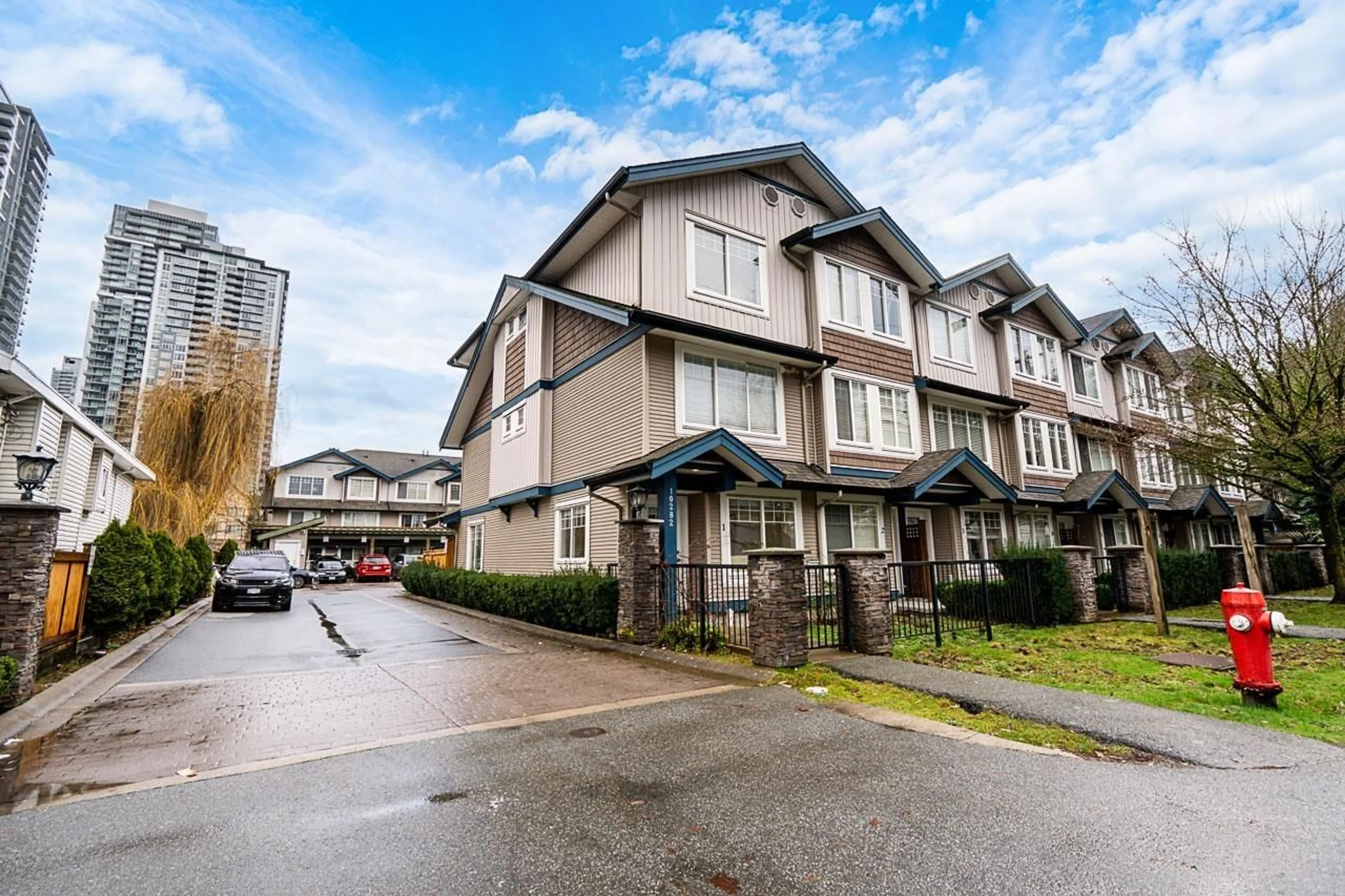 Unknown for 1 - 10282 132 STREET, Surrey British Columbia V3T0C4