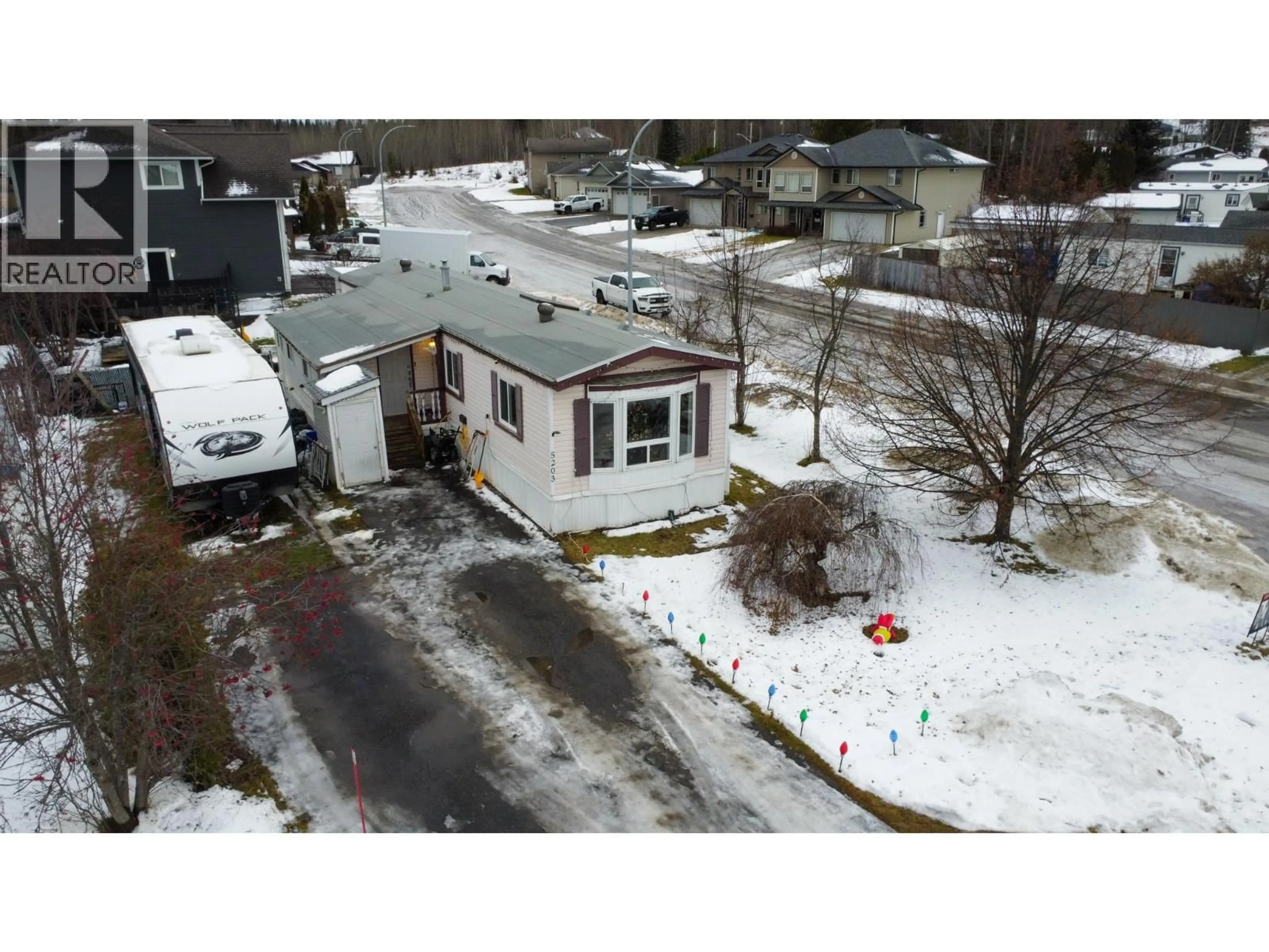 A pic from outside/outdoor area/front of a property/back of a property/a pic from drone, street for 5203 COOK PLACE, Prince George British Columbia V2K5G7