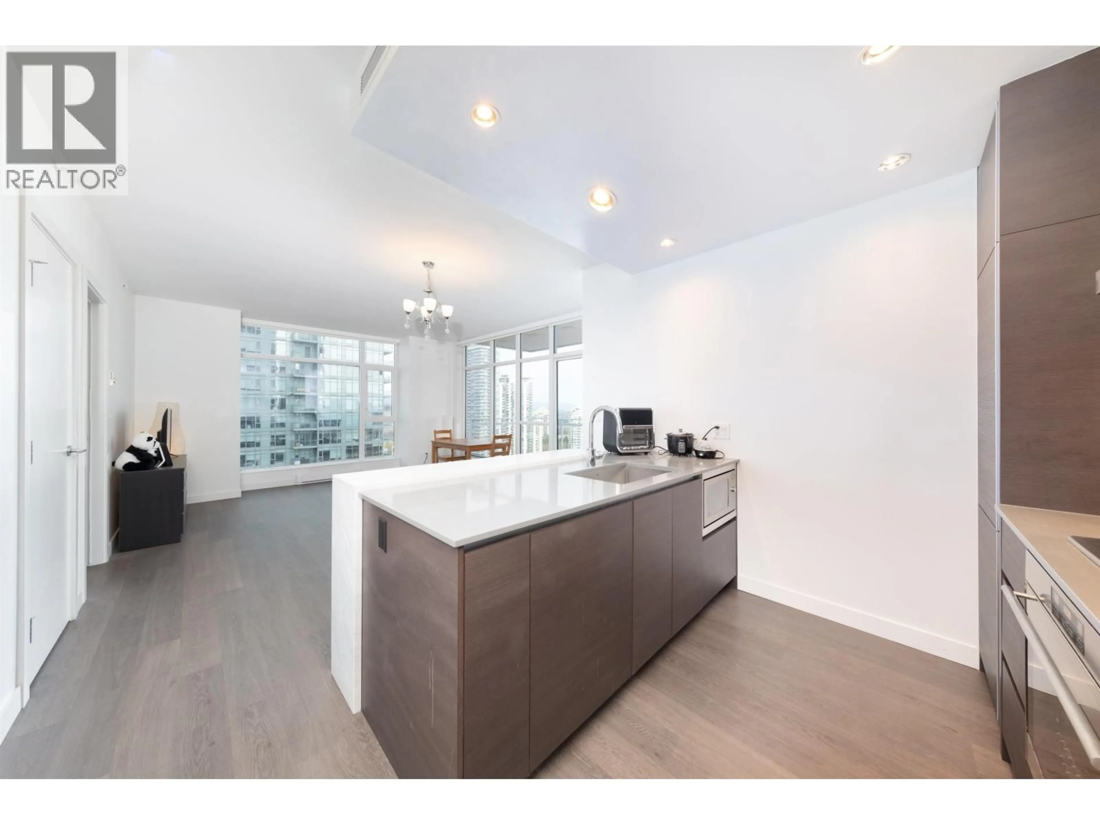 Open concept kitchen, unknown for 2110 - 4670 ASSEMBLY WAY, Burnaby British Columbia V5H0H3