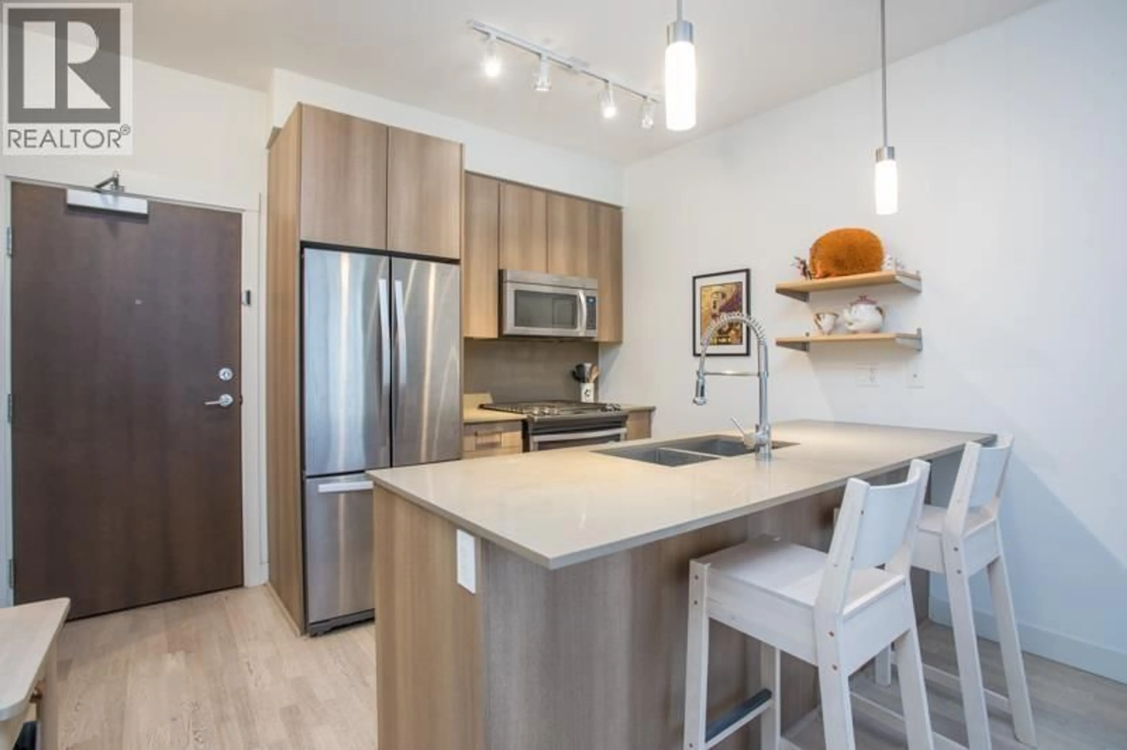 Open concept kitchen, unknown for 417 - 7058 14TH AVENUE, Burnaby British Columbia V3N0E6
