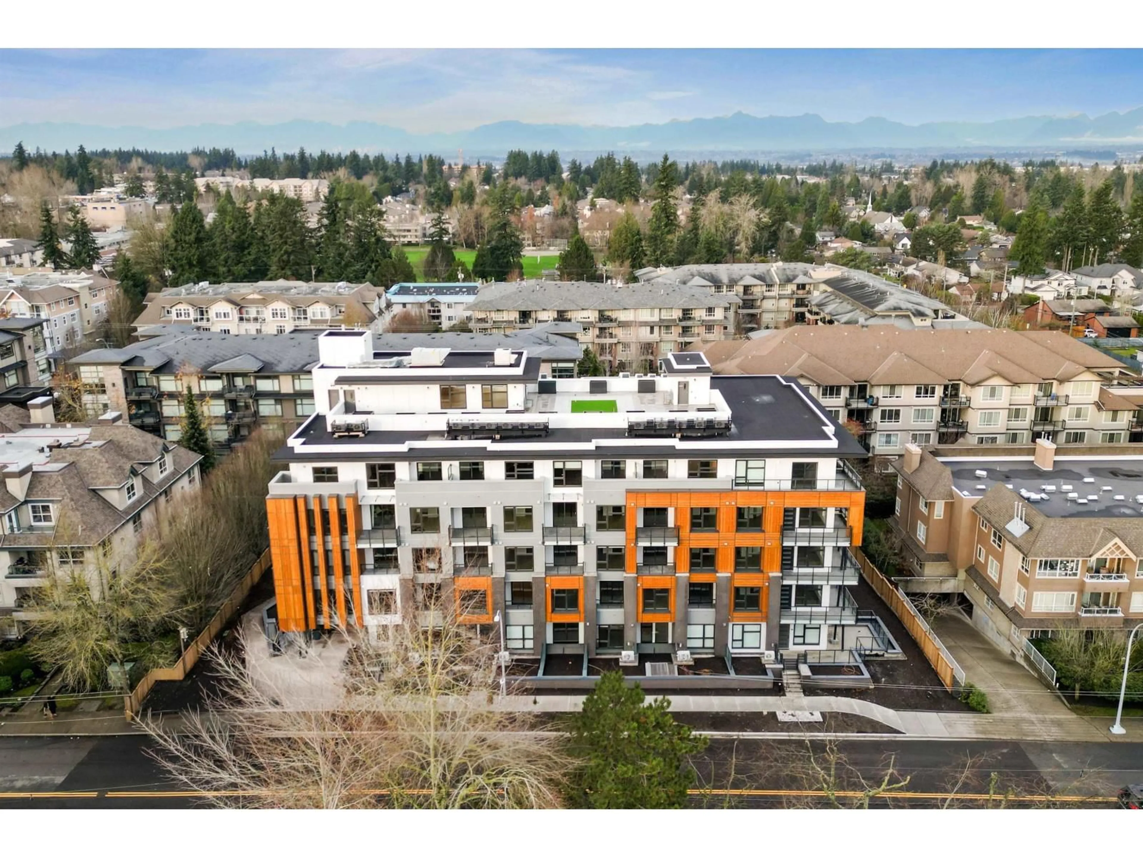 A pic from outside/outdoor area/front of a property/back of a property/a pic from drone, unknown for 201 - 15353 17 AVENUE, Surrey British Columbia V4A1T8