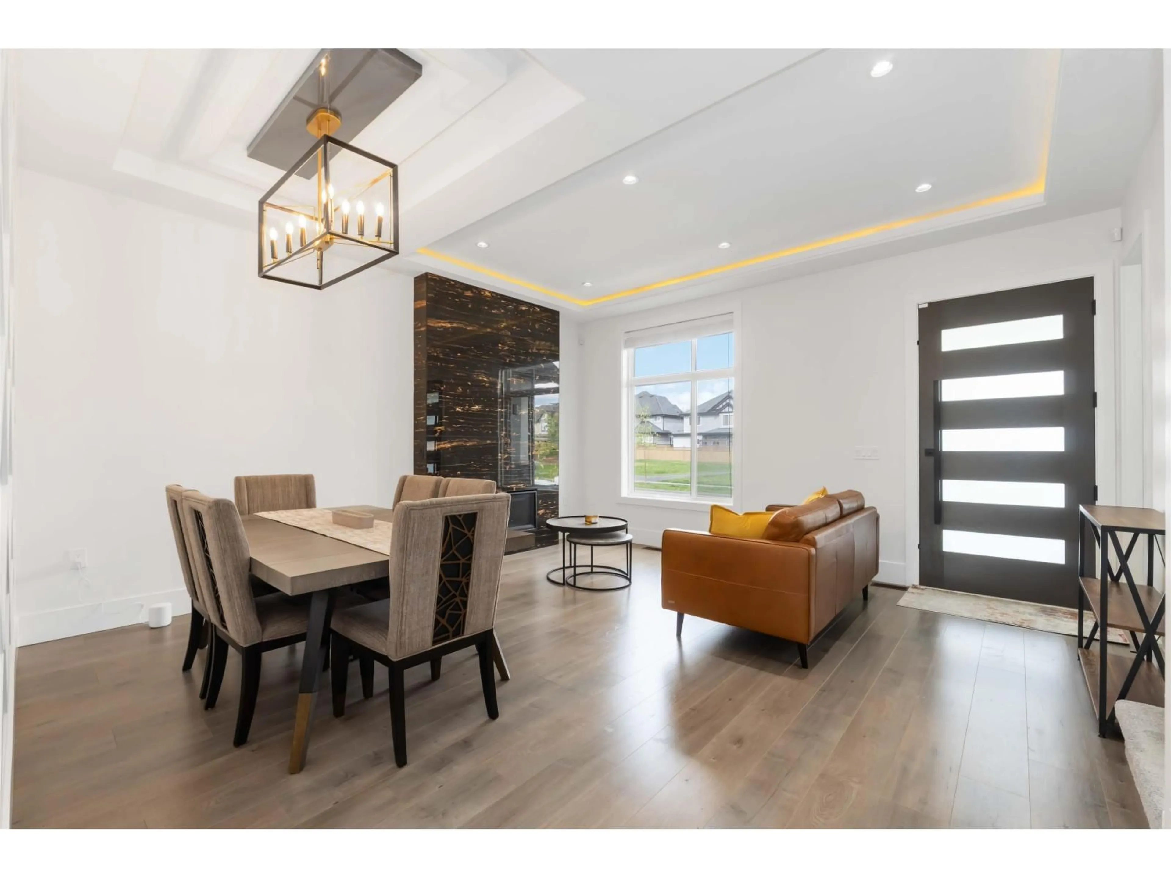 Unknown for 7065 194A STREET, Surrey British Columbia V4N1N2